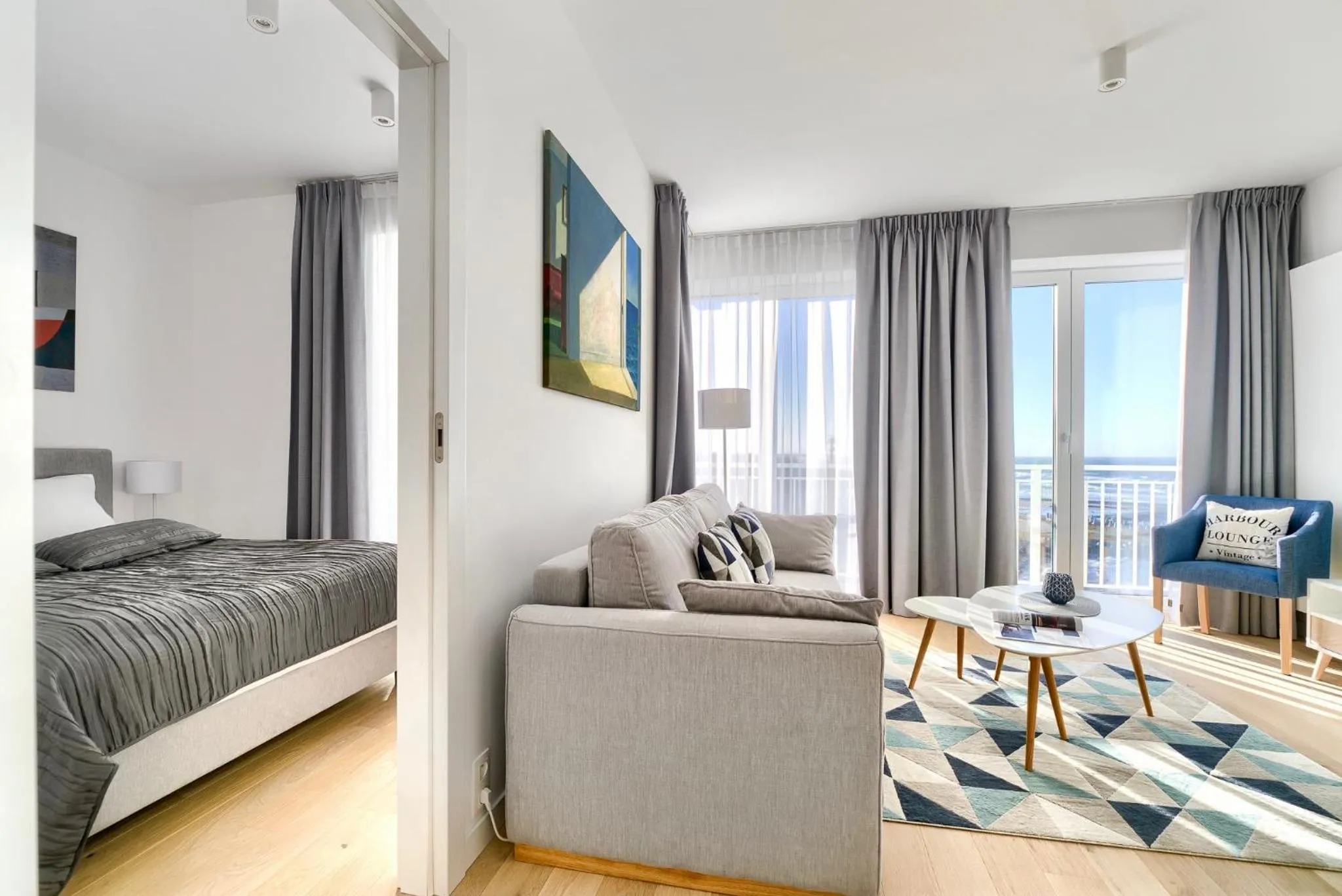 Living room, Bed in Apartamenty Marina z widokiem na morze