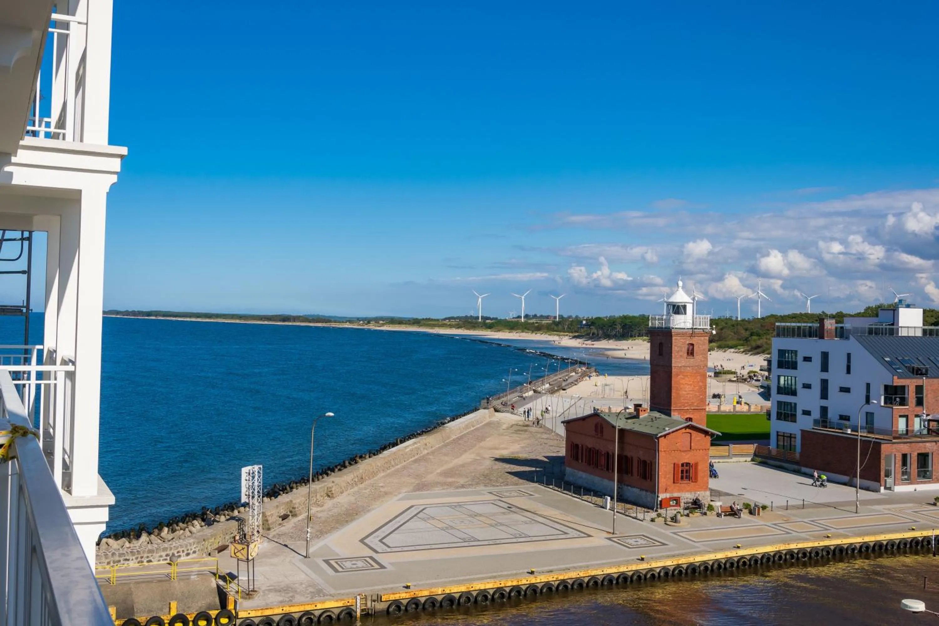 Landmark view in Apartamenty Marina z widokiem na morze