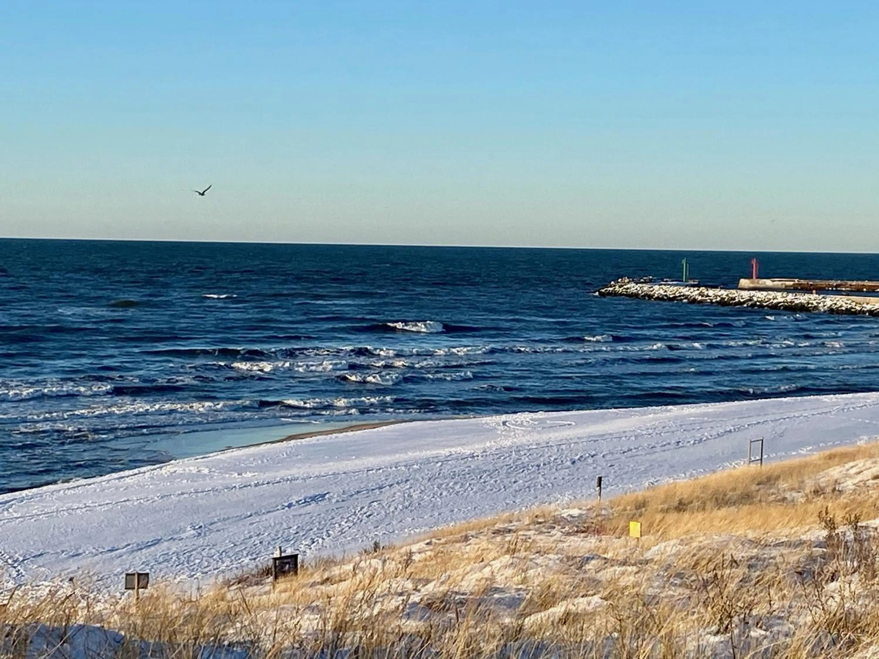 Beach in Apartamenty Marina z widokiem na morze