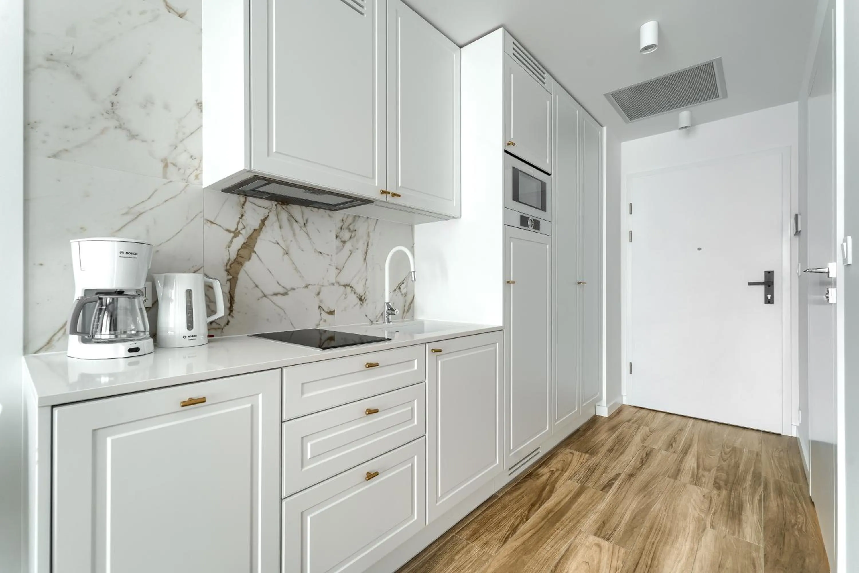 Kitchen or kitchenette in Apartamenty Marina z widokiem na morze