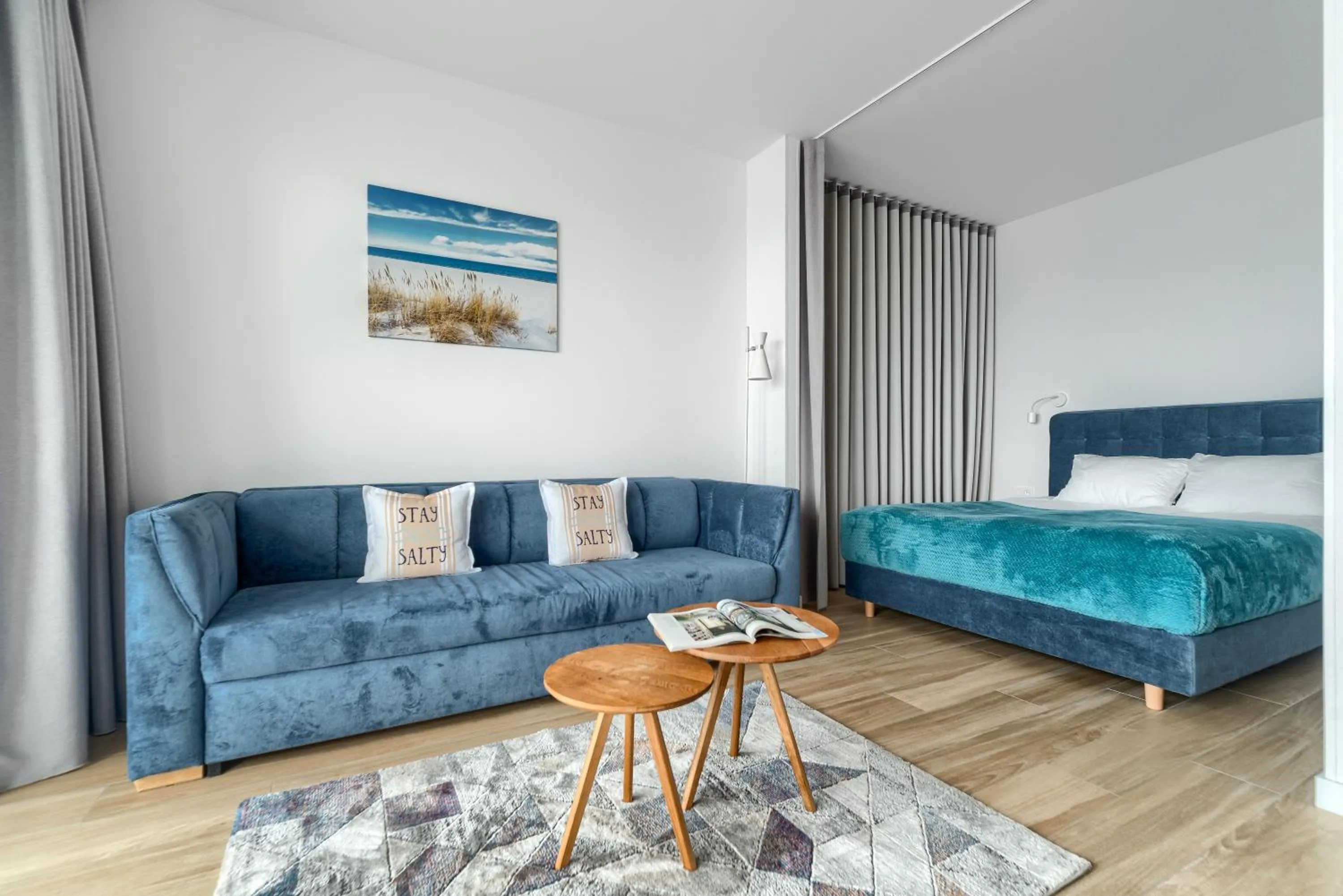 Seating area, Bed in Apartamenty Marina z widokiem na morze