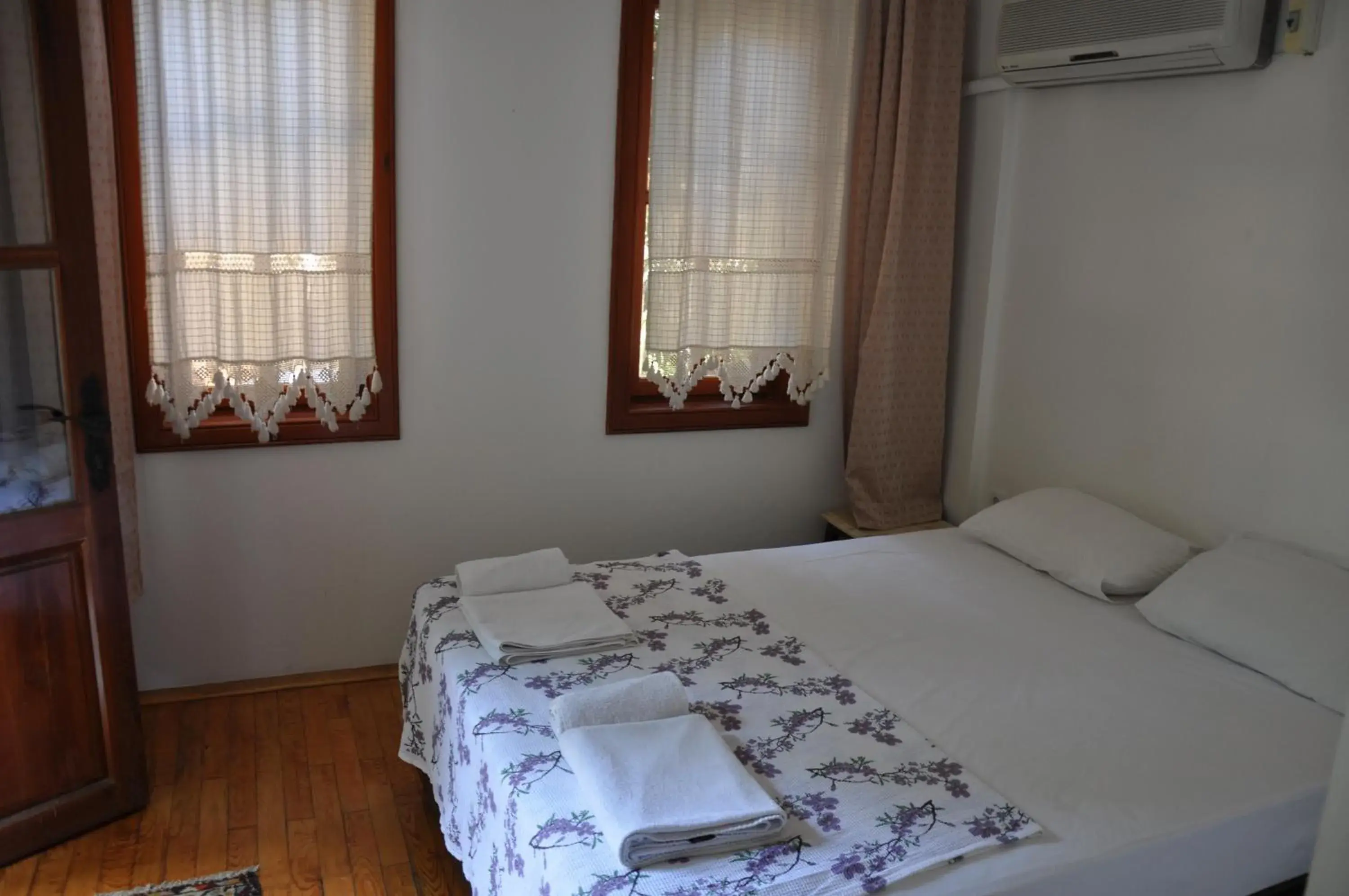 Standard Double or Twin Room - single occupancy in Sibel Hotel Standard Double or Twin Room - single occupancy in Sibel Hotel