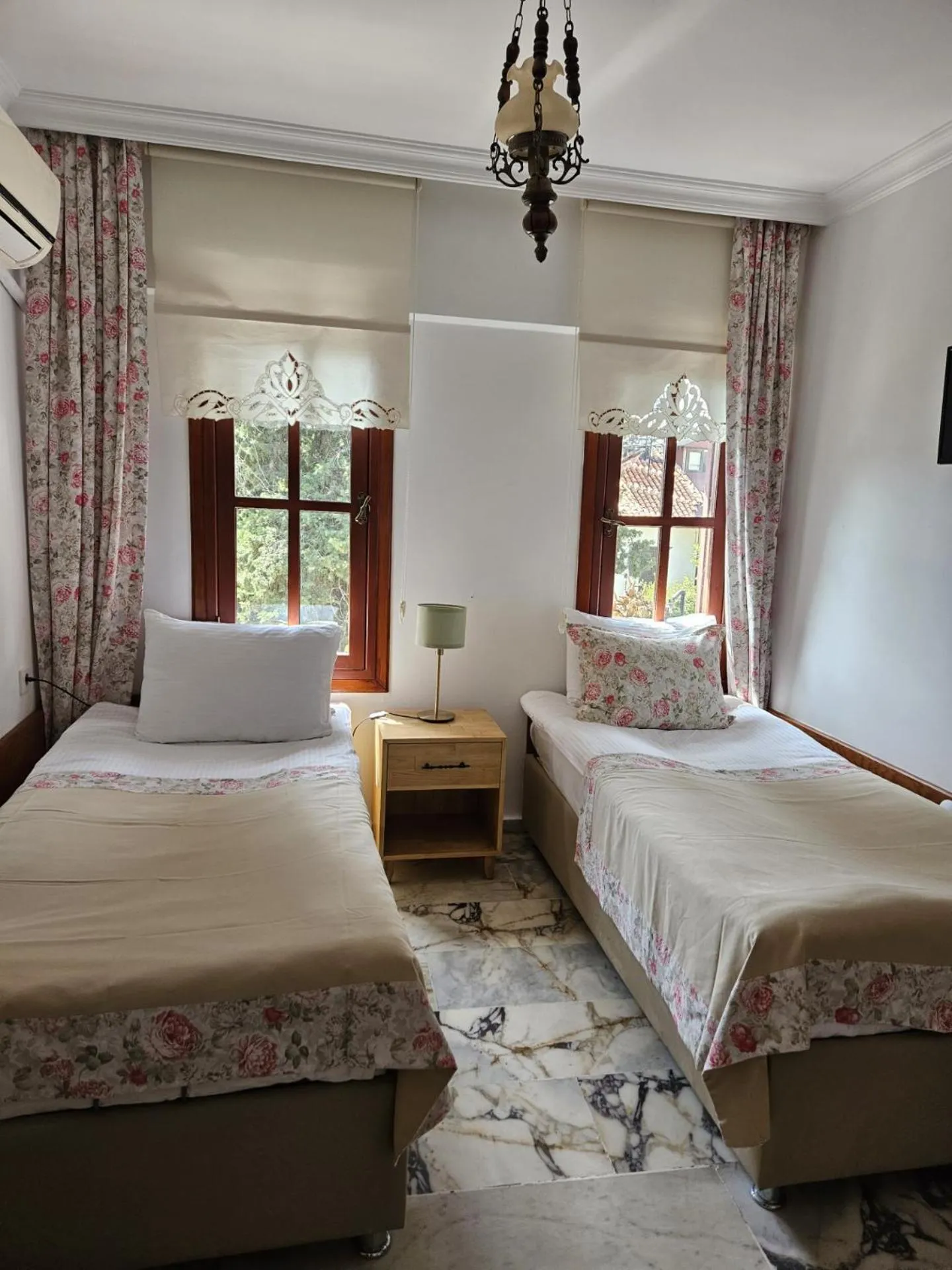 Property building, Bed in Sibel Hotel