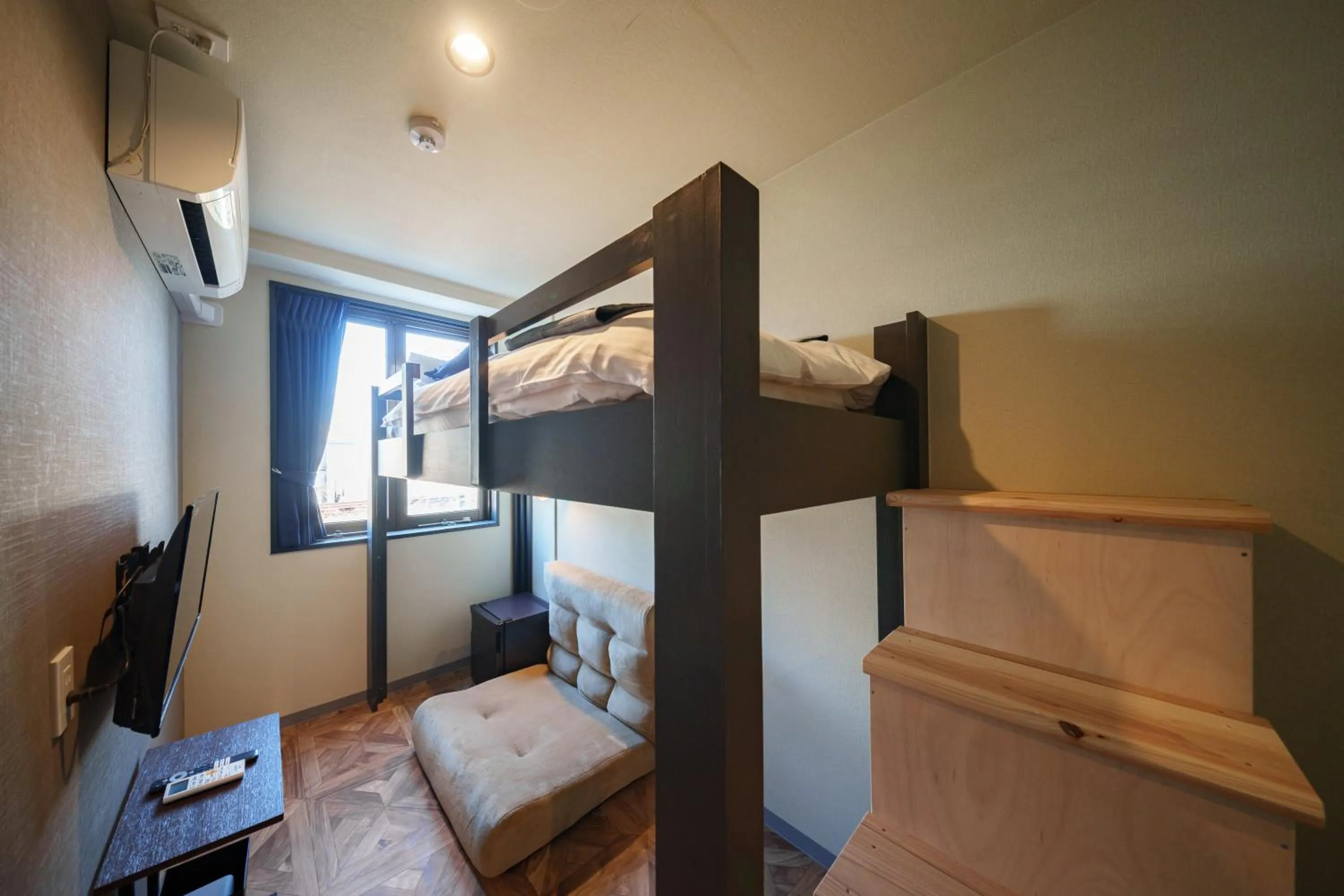 Photo of the whole room, Bed in YAMATO - DOYANEN HOTELs