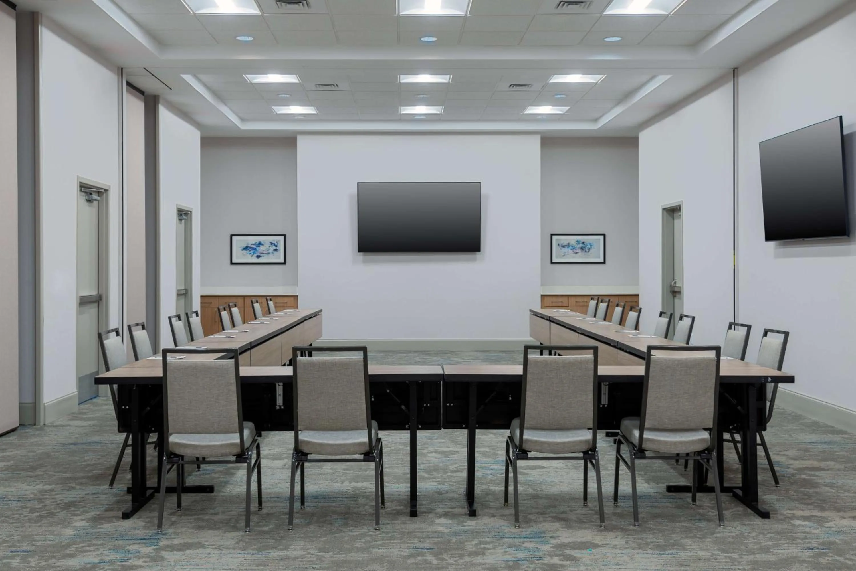 Meeting/conference room in Hilton Garden Inn Charlotte Uptown