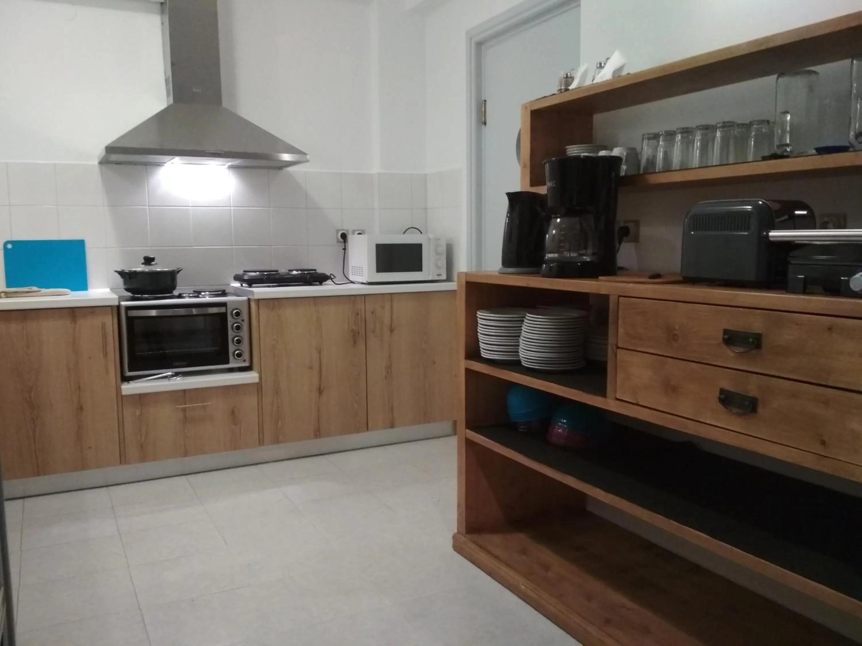 Communal kitchen in Leonidio Rocks