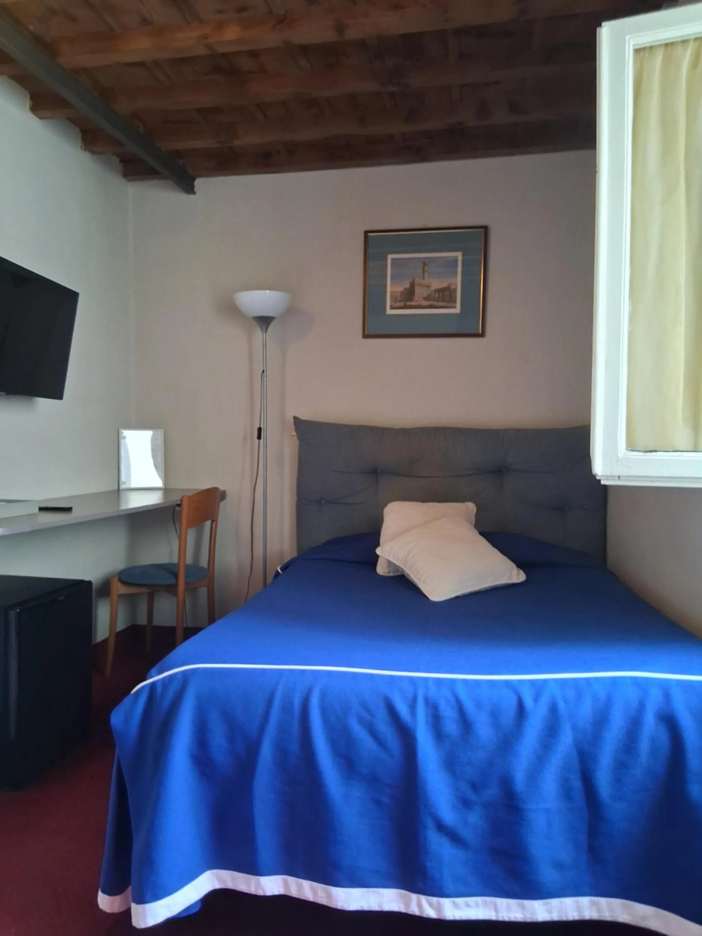 Bed in Hotel Tourist House