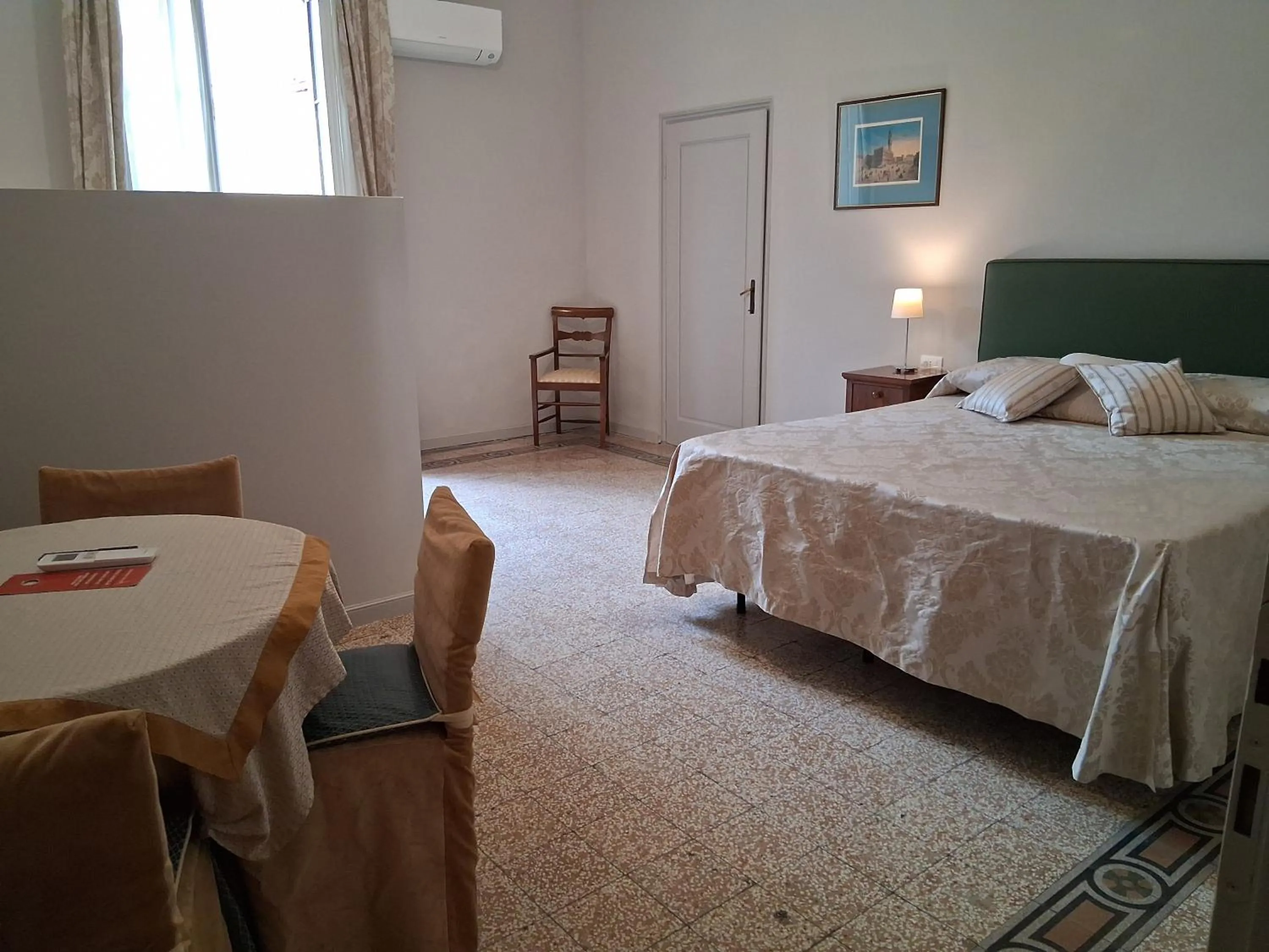 Bed in Hotel Tourist House