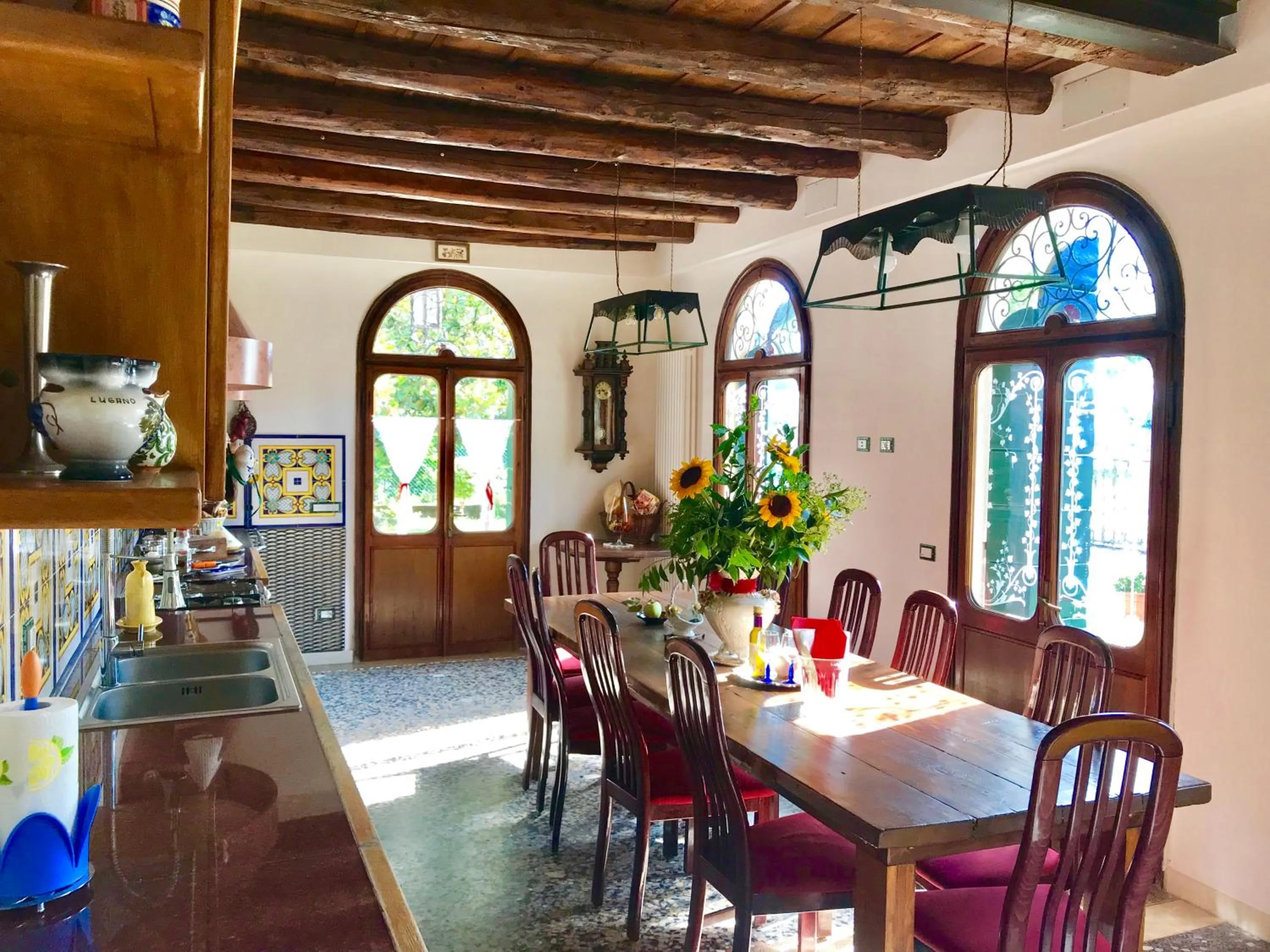 Kitchen or kitchenette in Maison Elena