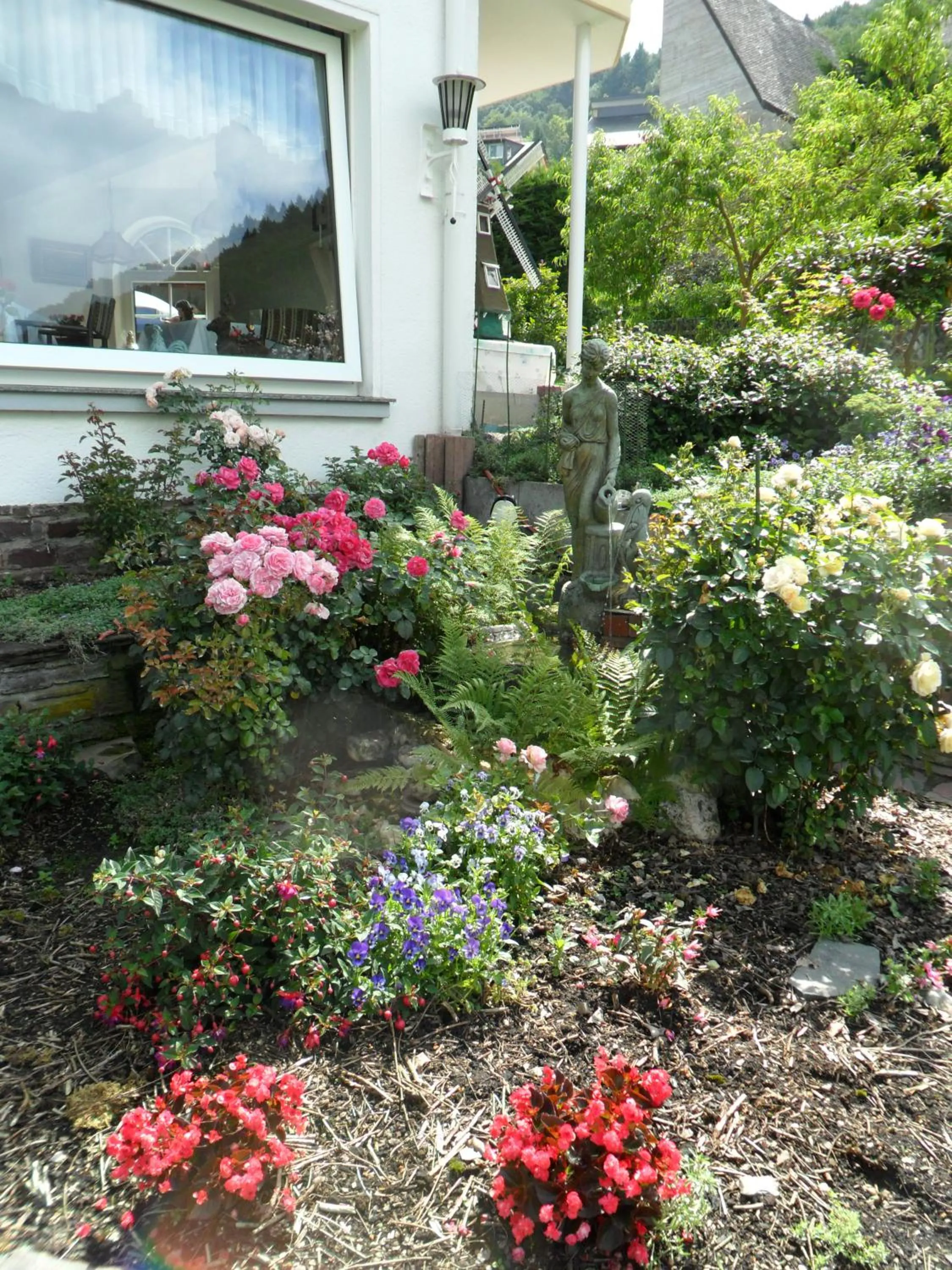 Garden in Pension Schneider