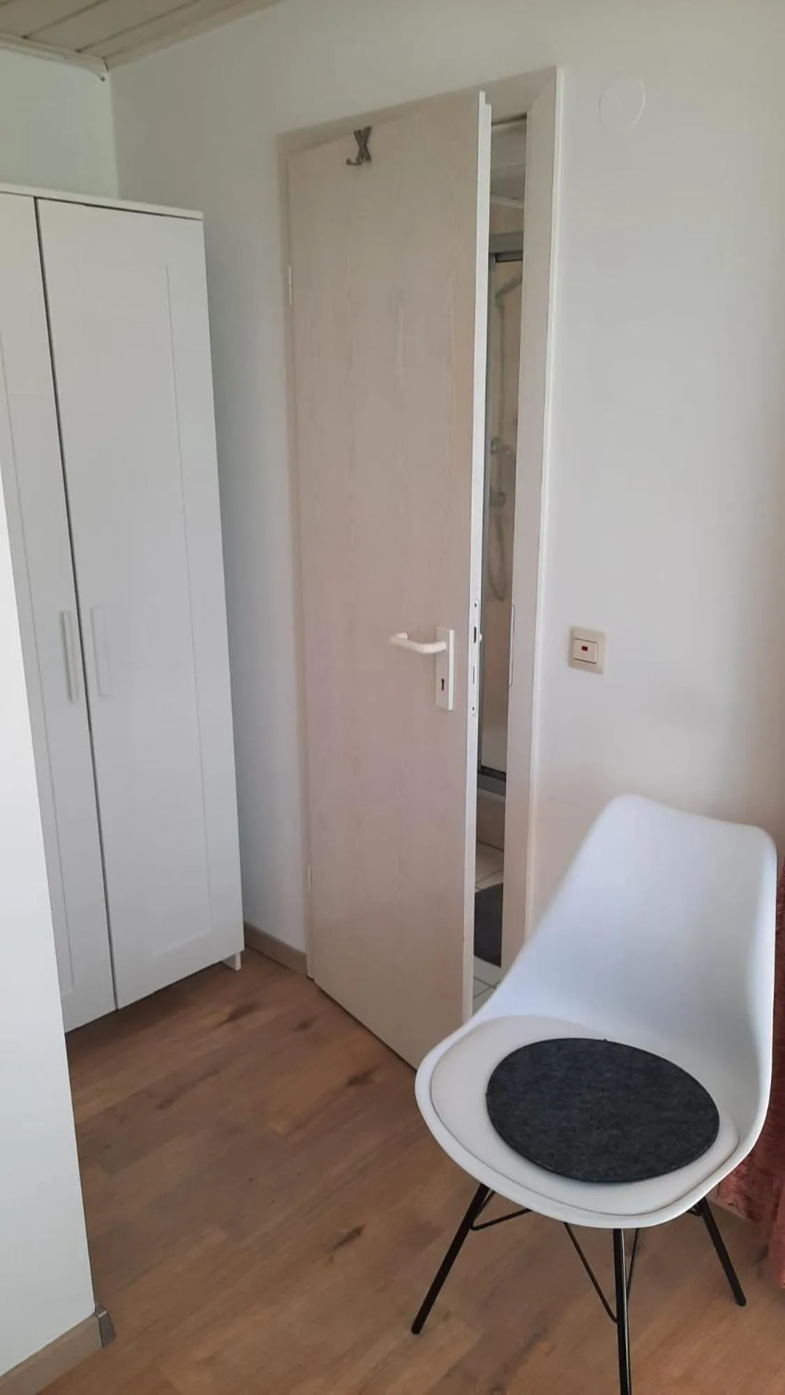 Photo of the whole room in Pension Schneider