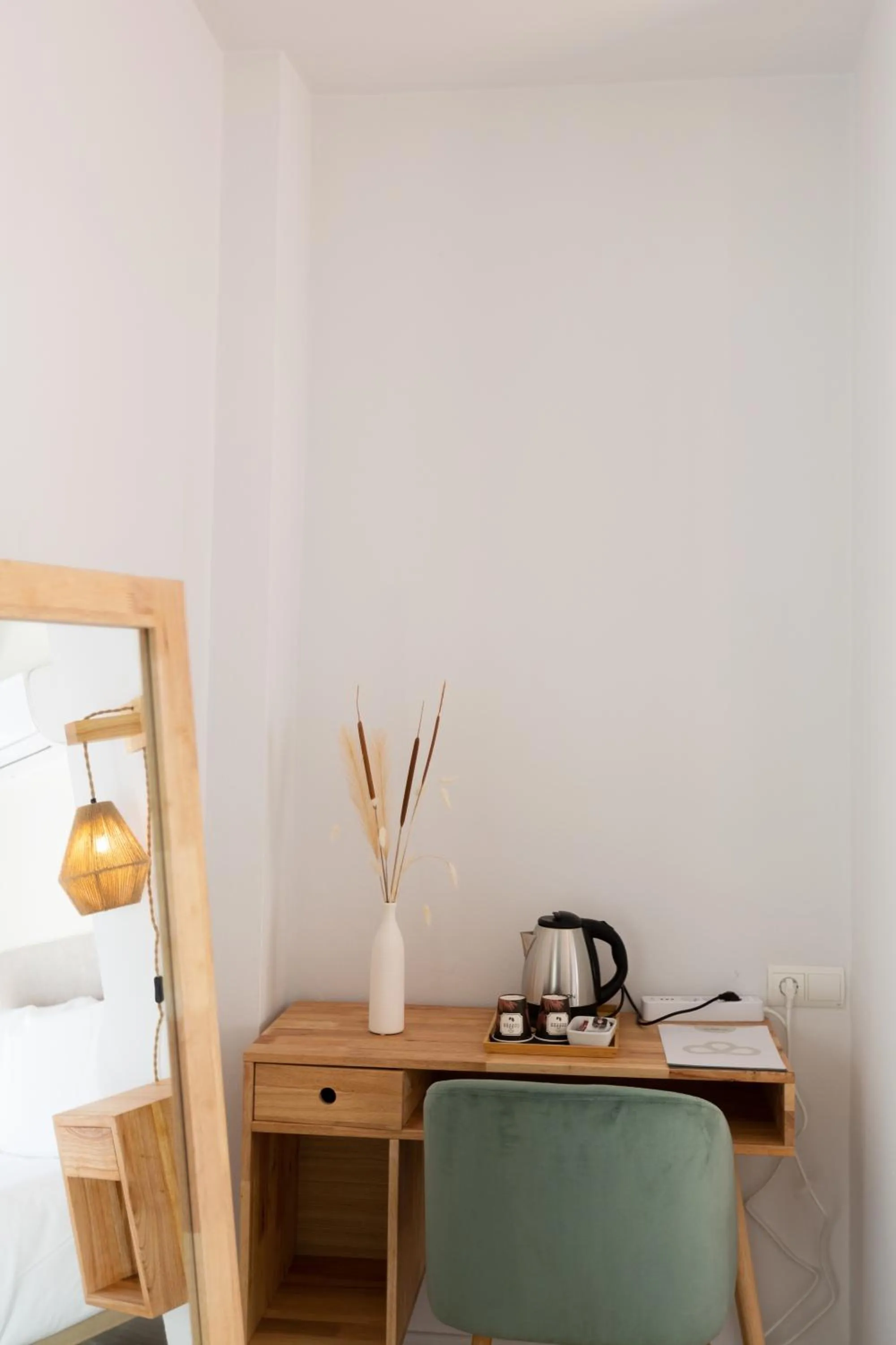 hair dresser in La Malagueña by Croma