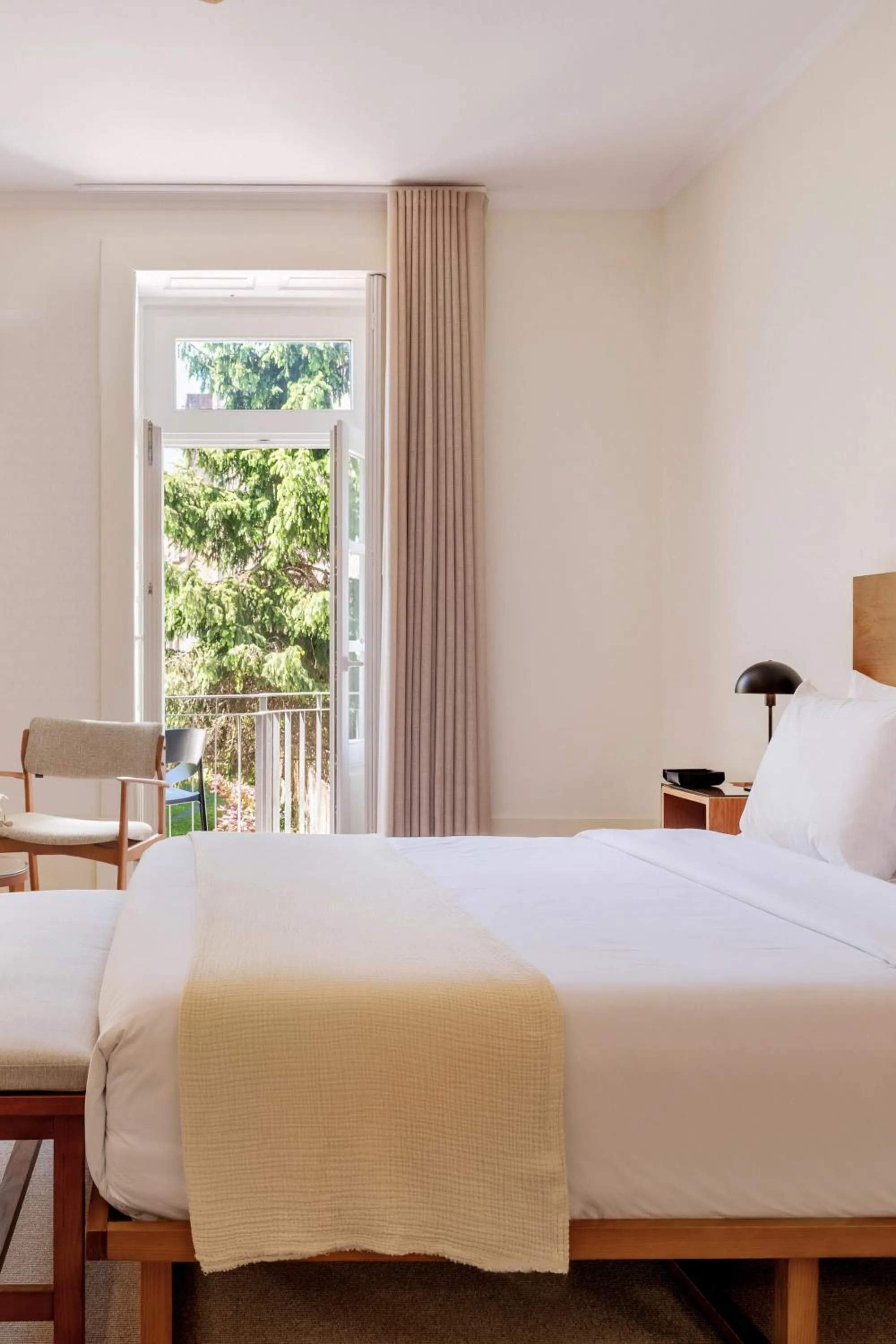 Bedroom, Bed in Rosa Et Al Townhouse