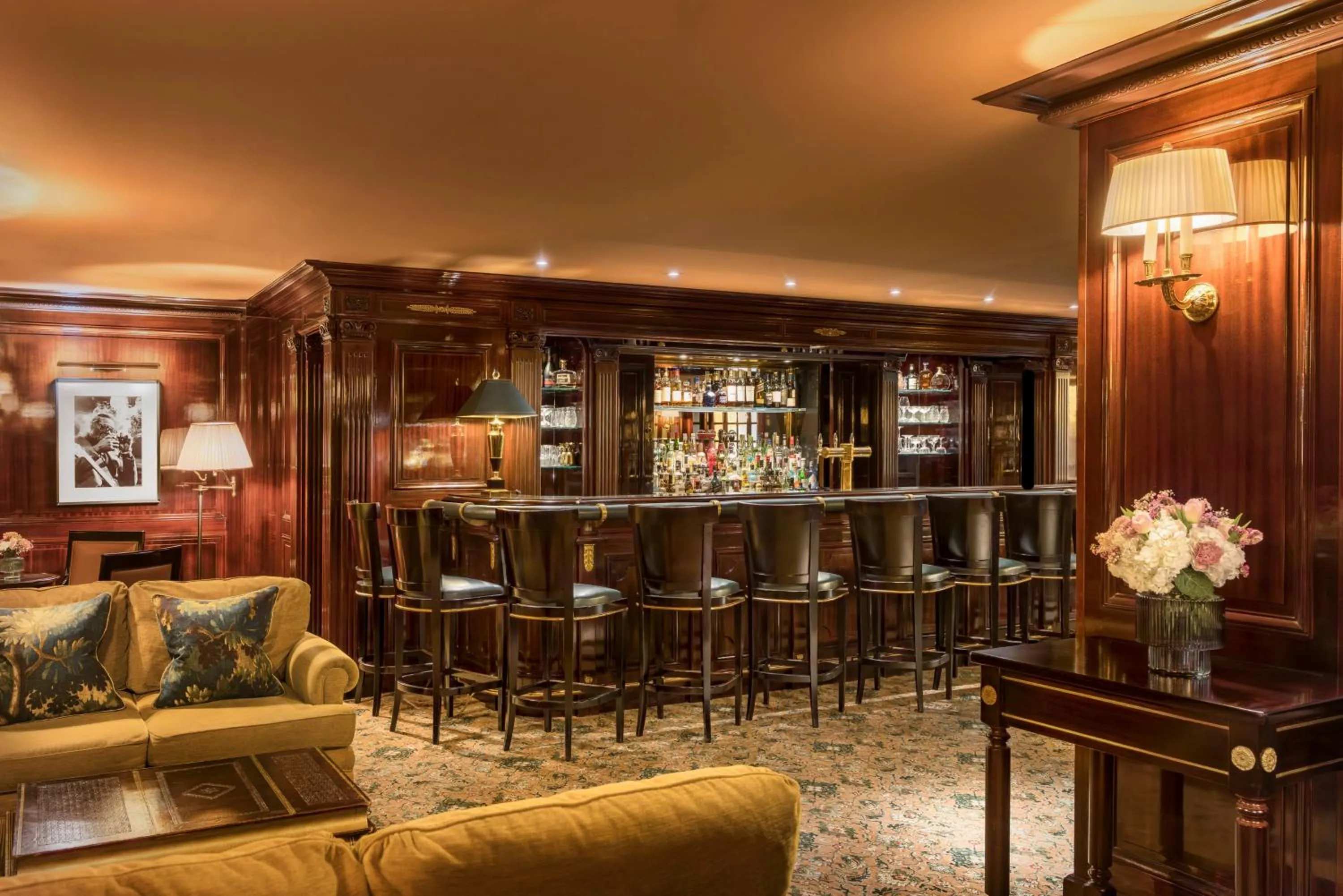 Lounge or bar in InterContinental Paris Le Grand by IHG