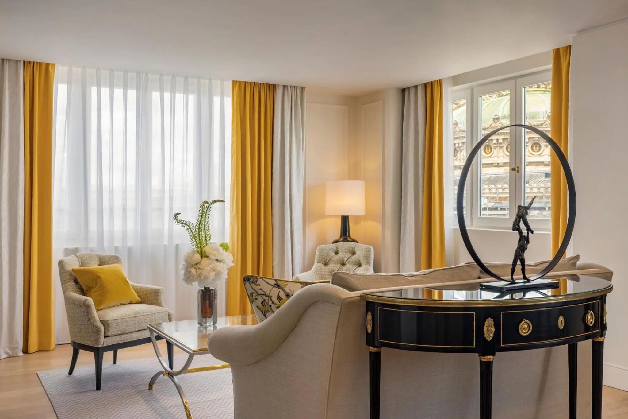 Photo of the whole room in InterContinental Paris Le Grand by IHG