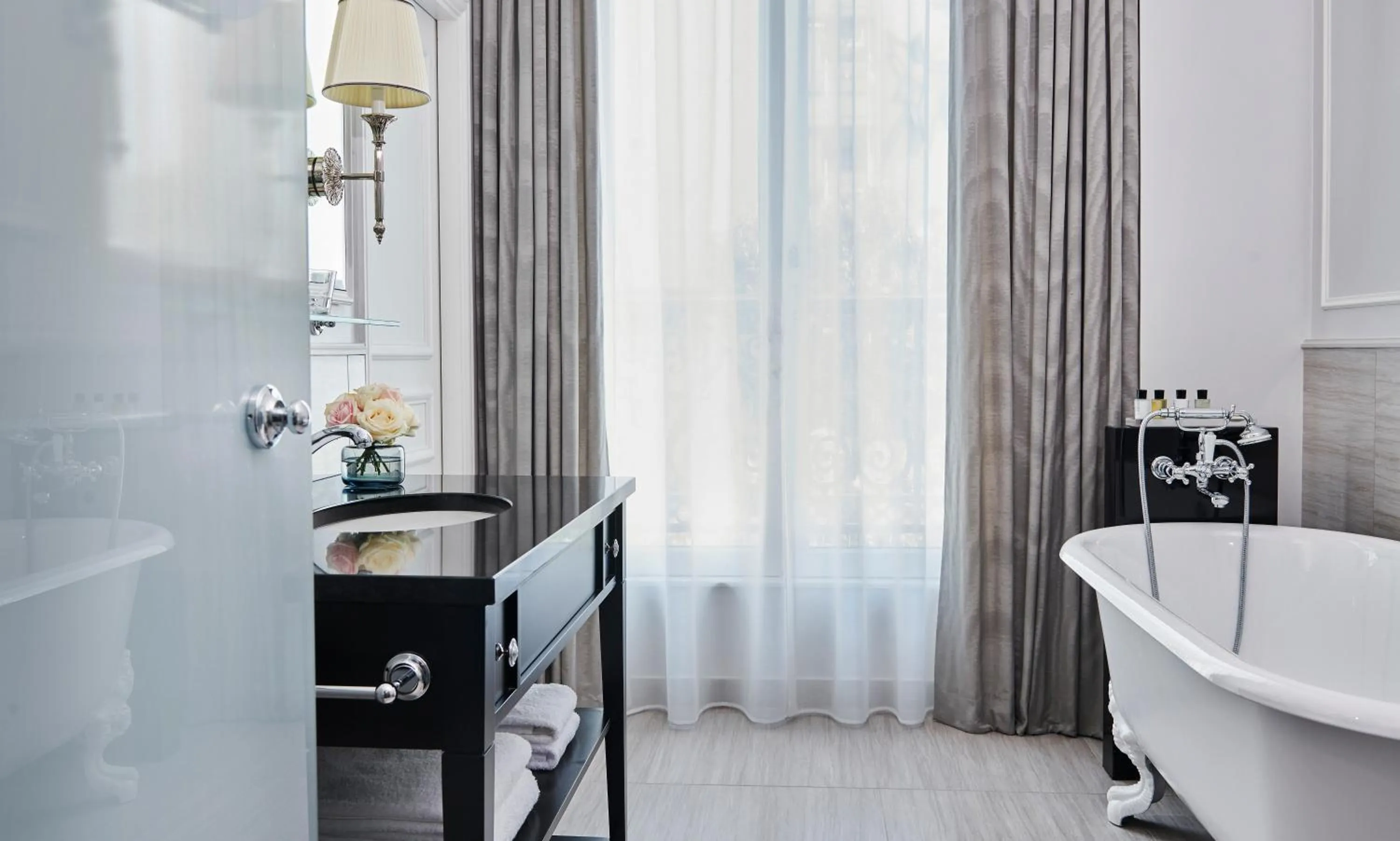 Bedroom in InterContinental Paris Le Grand by IHG