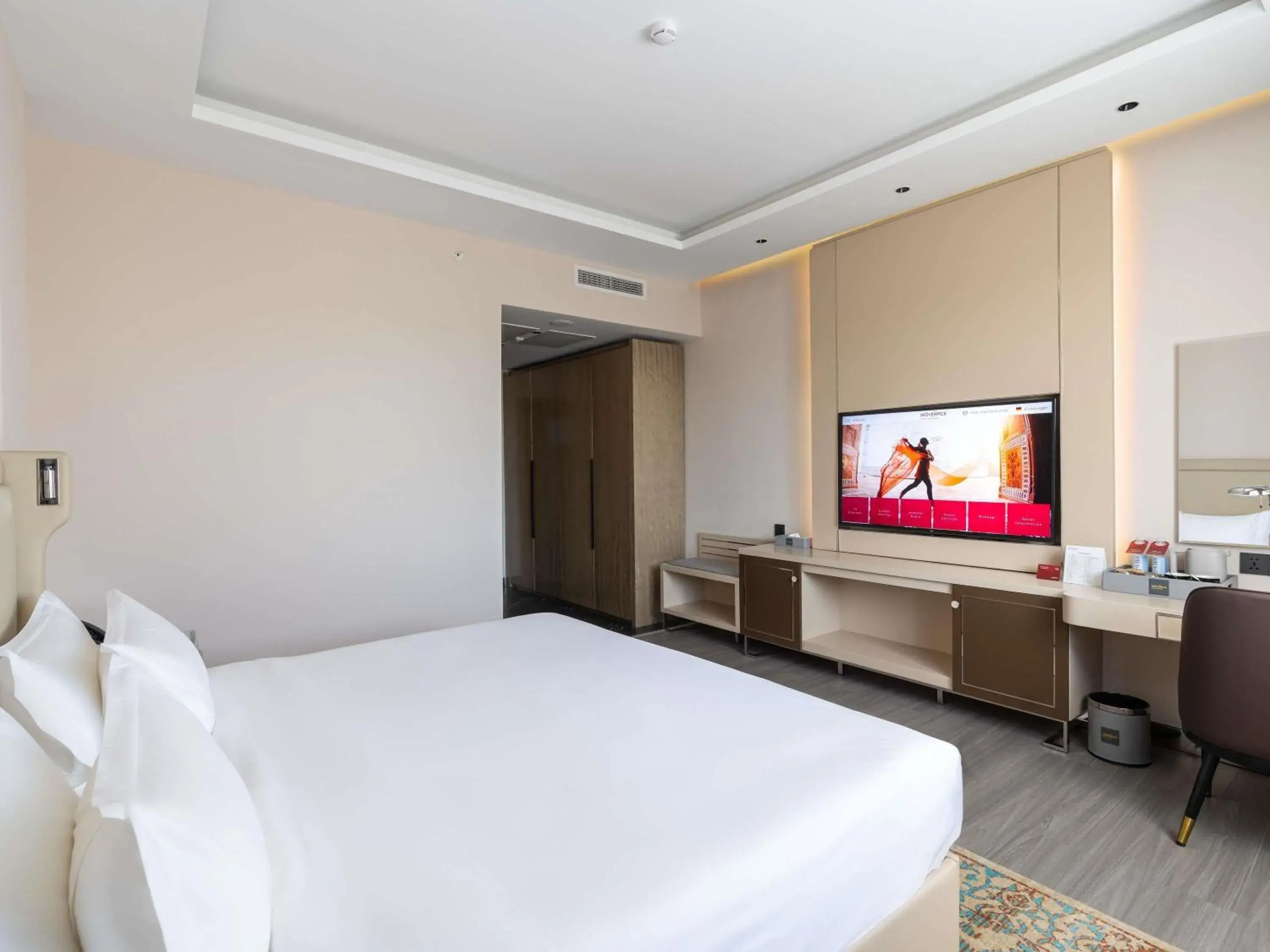 Bedroom, Bed in Mövenpick Samarkand Bedroom, Bed in Mövenpick Samarkand