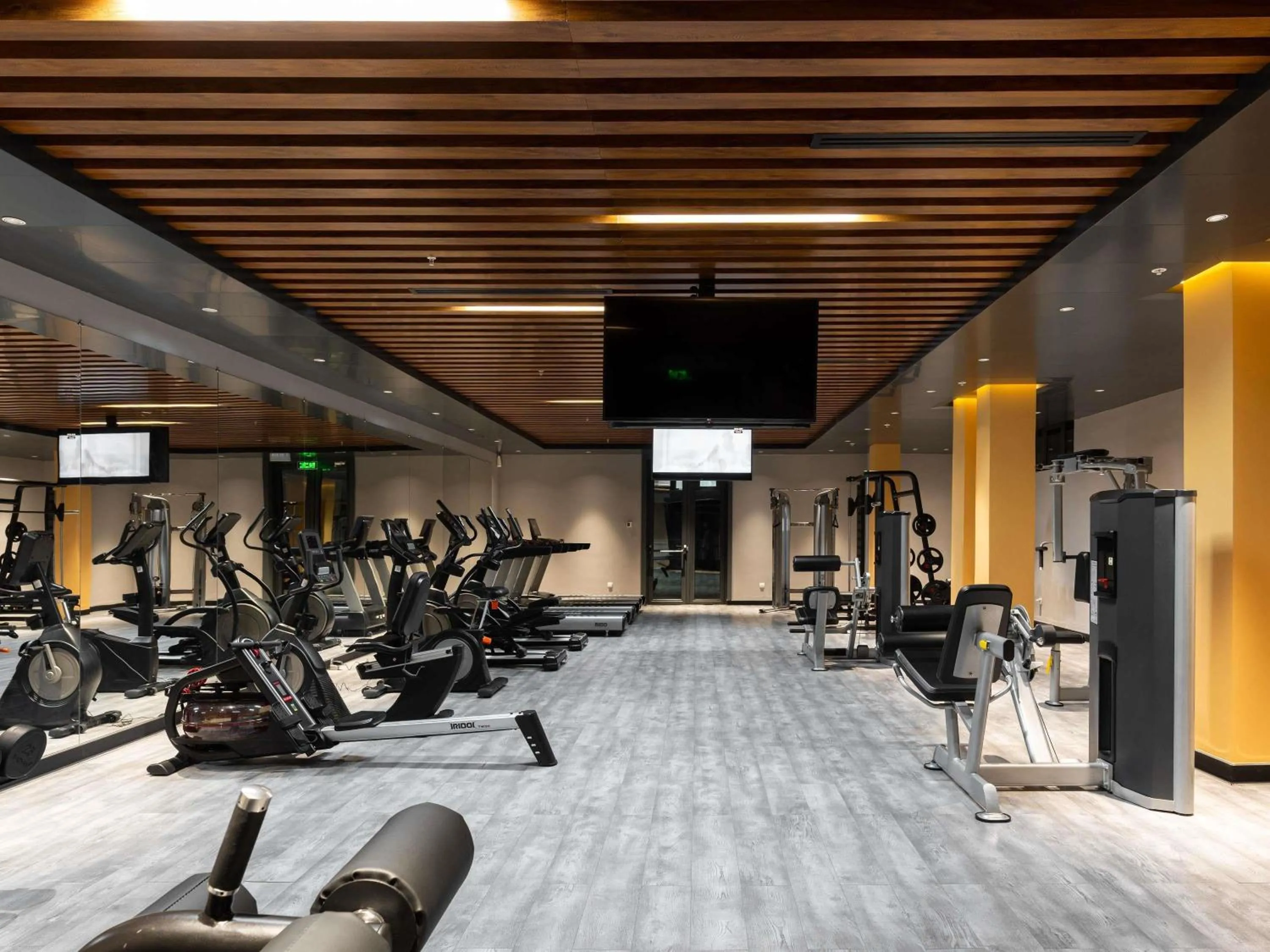 Fitness centre/facilities in Mövenpick Samarkand