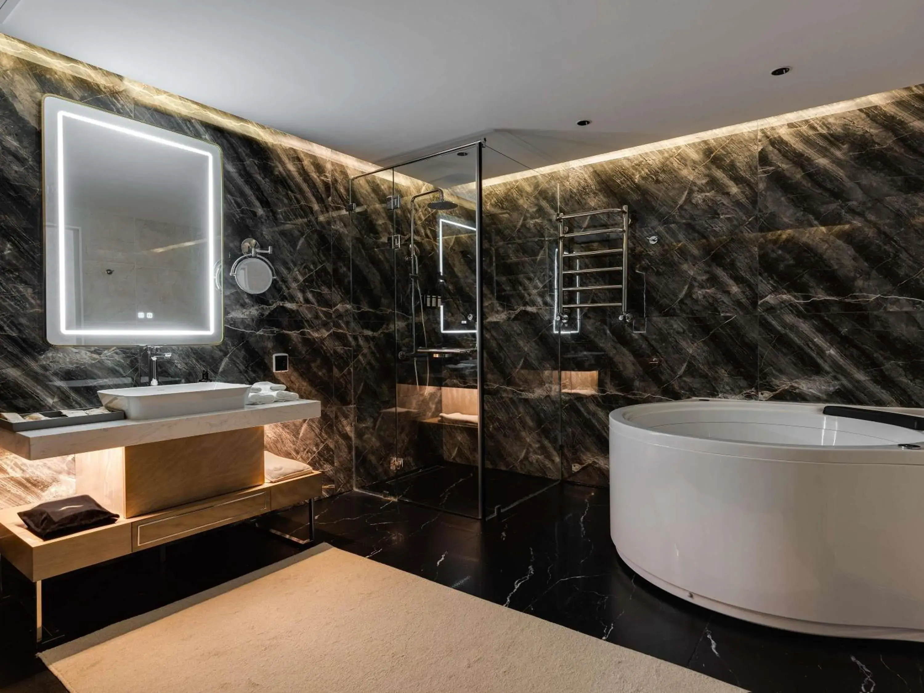 Bedroom in Mövenpick Samarkand Bedroom in Mövenpick Samarkand