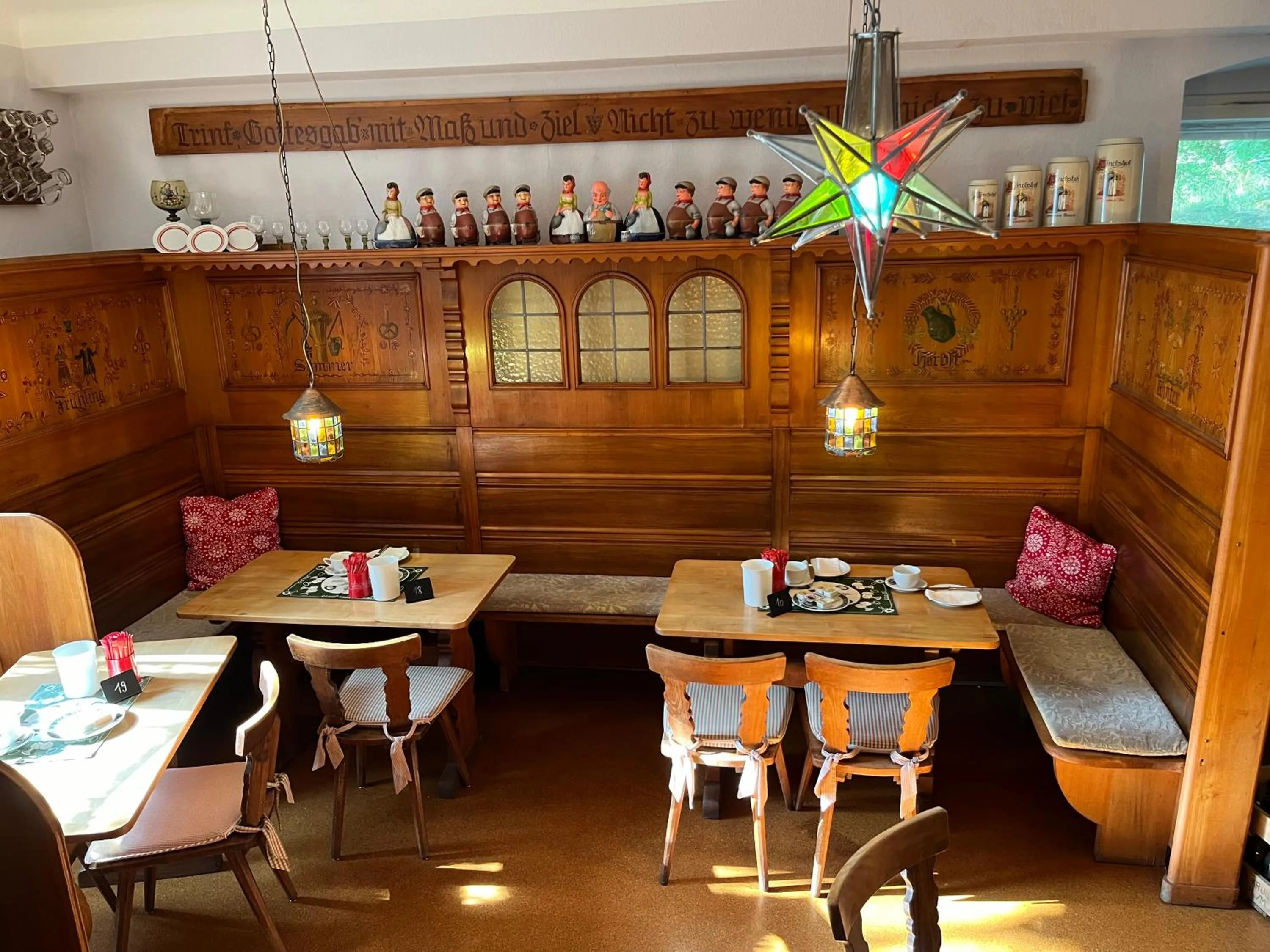 Breakfast in Hotel Villa Arnold