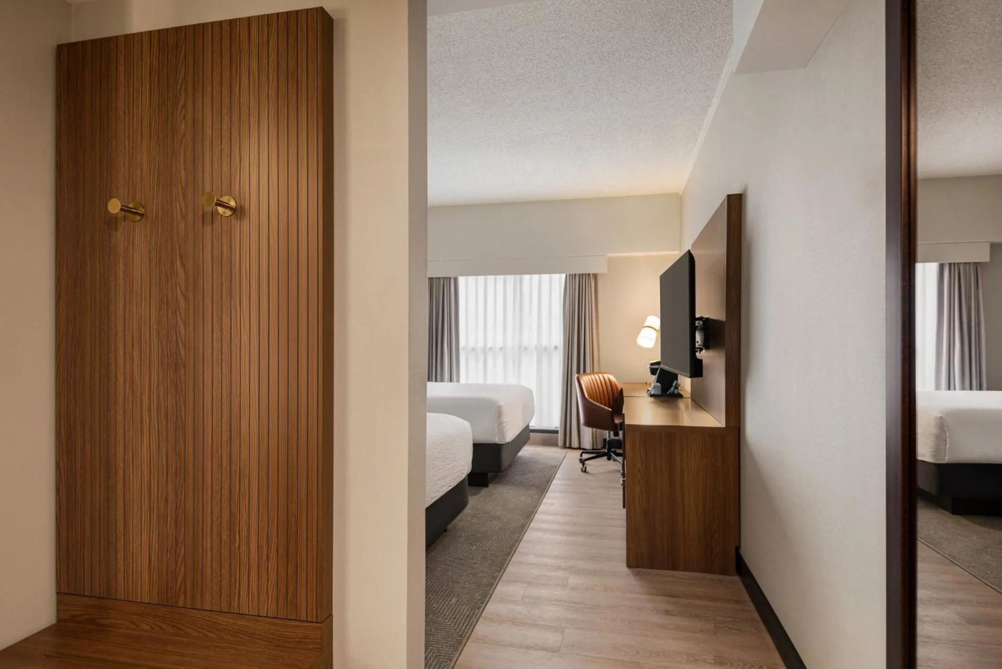 Photo of the whole room, Bed in Holiday Inn & Suites Vancouver Downtown by IHG