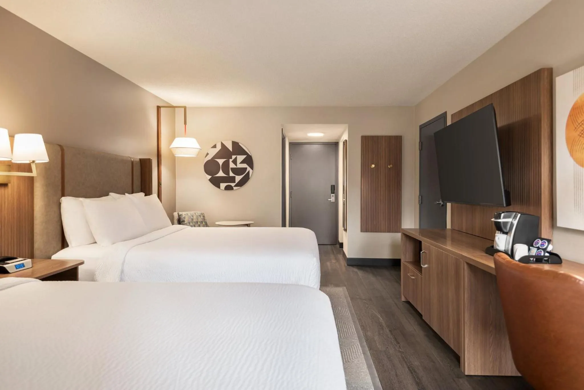 Photo of the whole room, Bed in Holiday Inn & Suites Vancouver Downtown by IHG