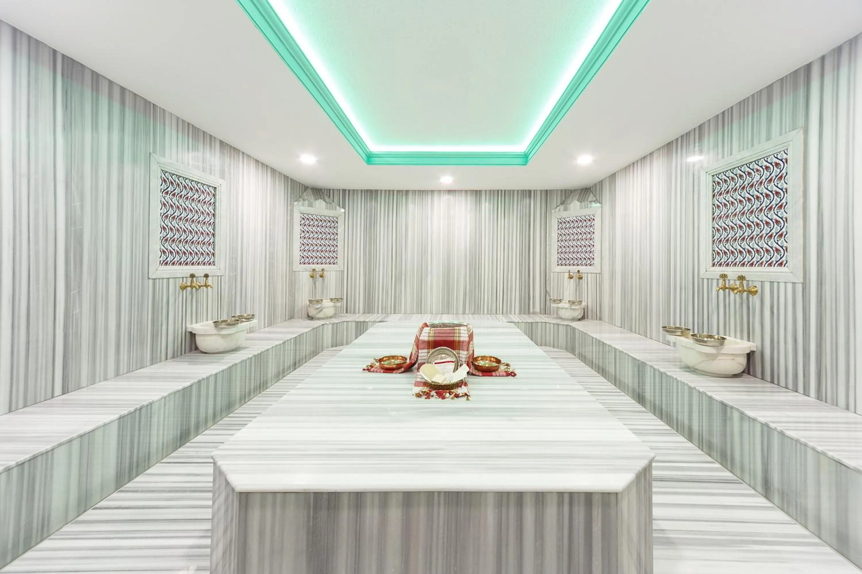 Open Air Bath in Dilek Kaya Otel