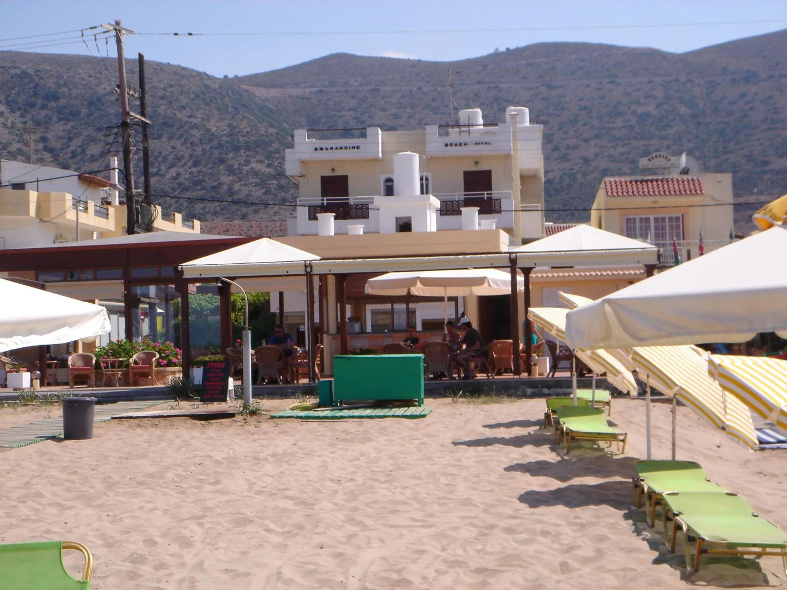 Beach in Smaragdine Beach Hotel