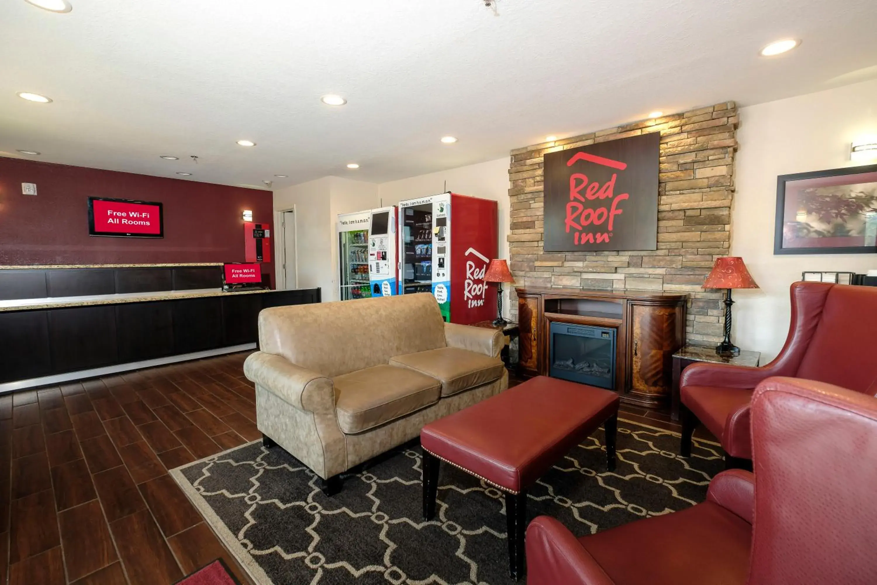 Lobby or reception in Red Roof Inn Helen Lobby or reception in Red Roof Inn Helen