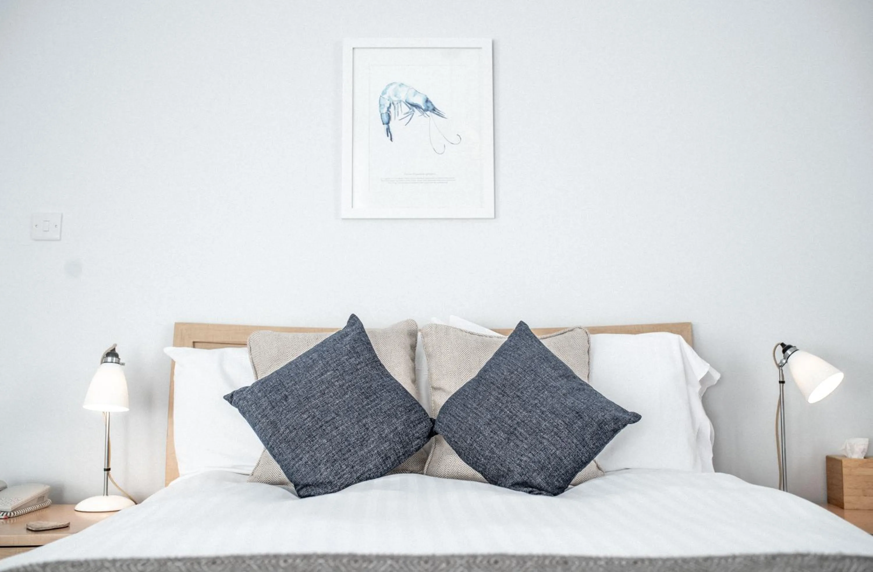 Bedroom, Bed in Dukes Inn