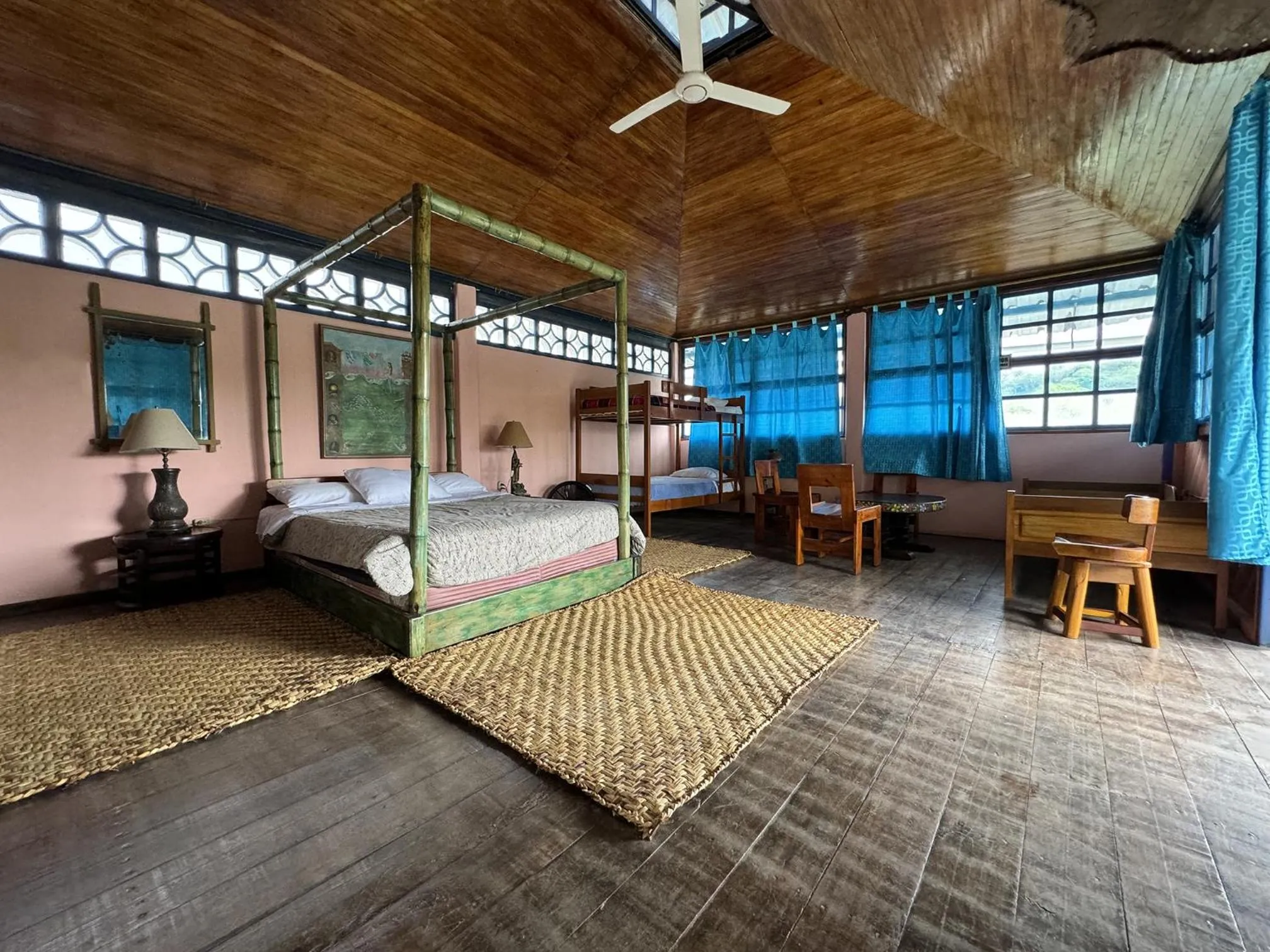 Bed in Hosteria Farallon Dillon