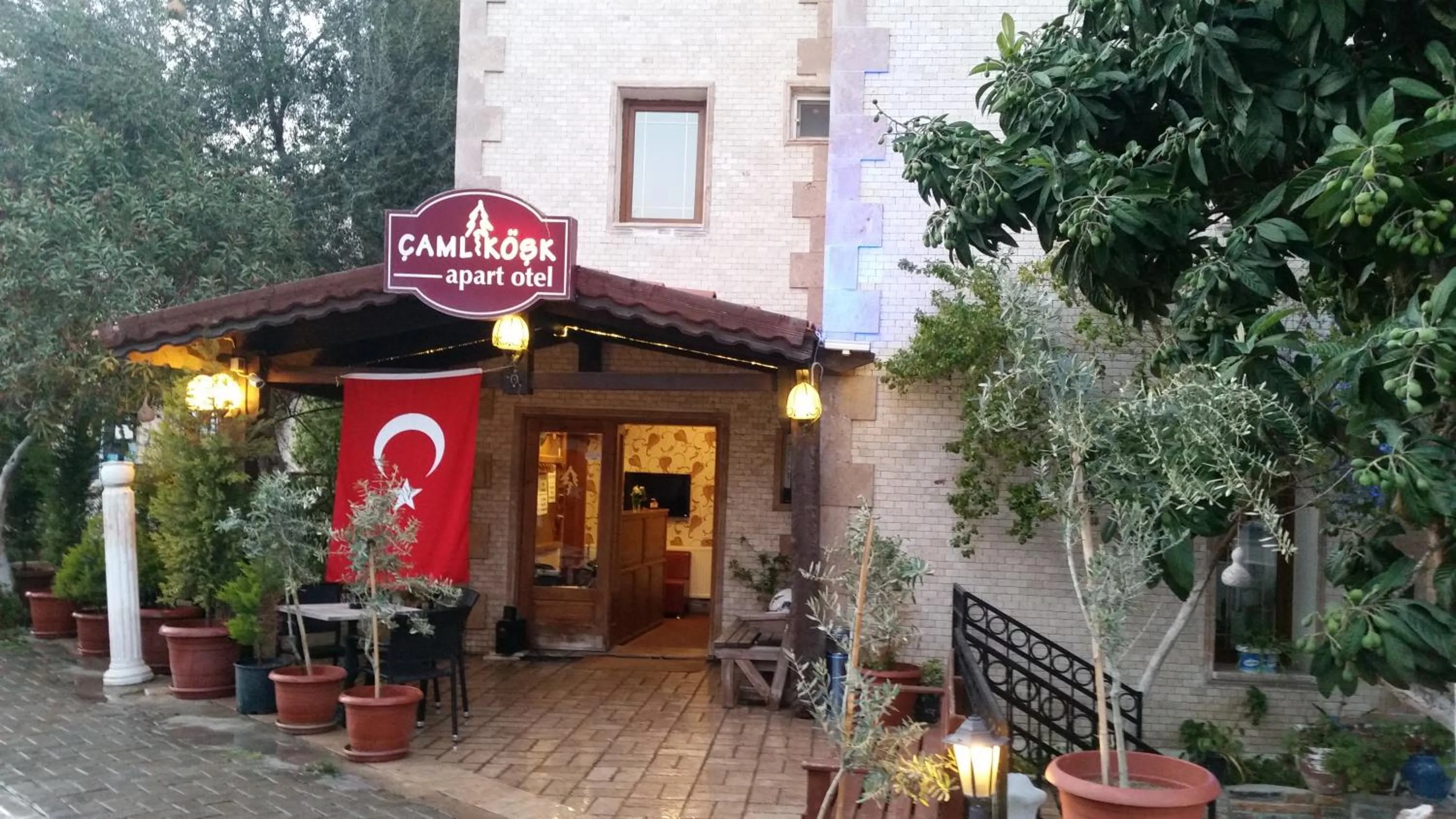 Garden in Camlikosk Apart Hotel