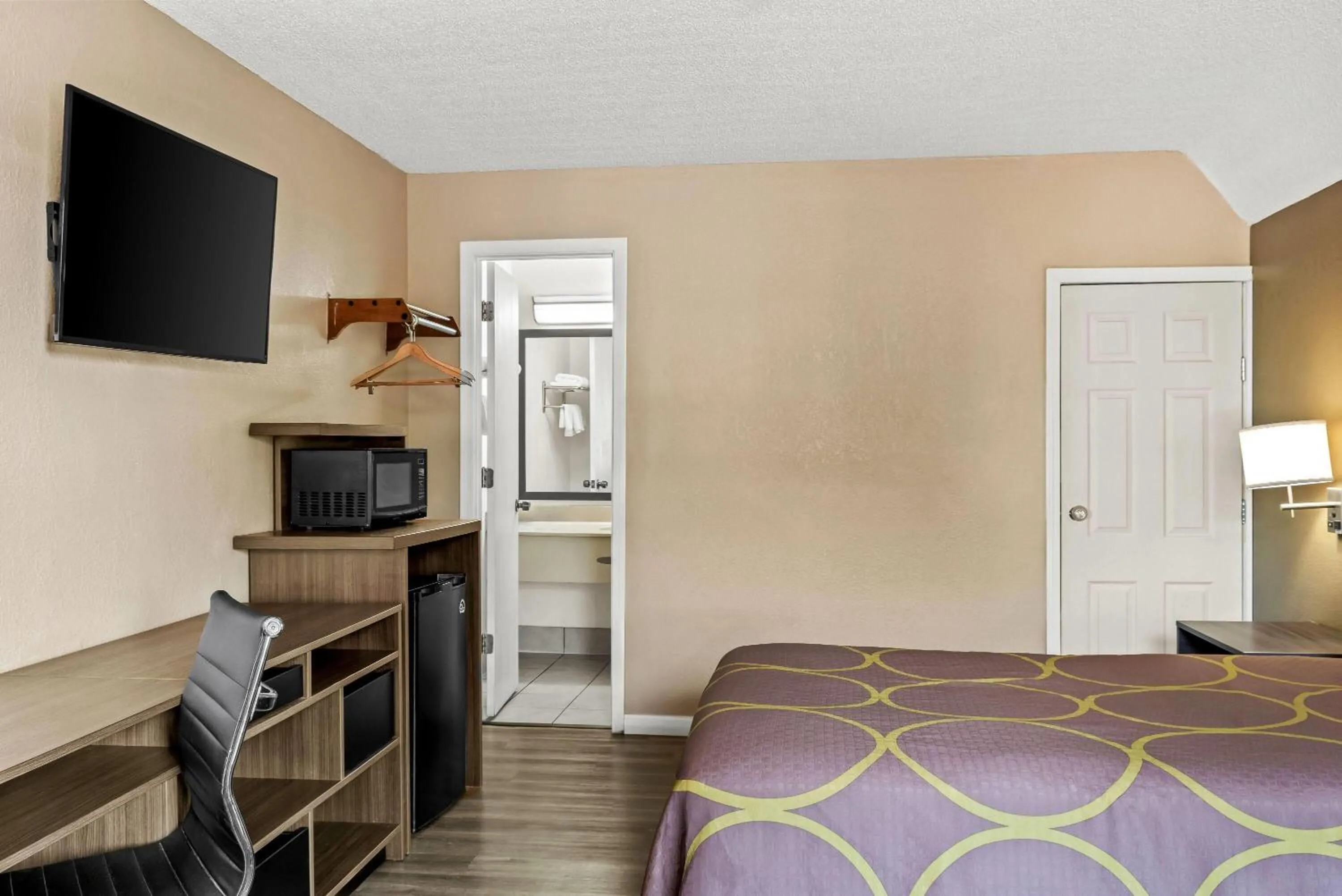 Bed in Super 8 by Wyndham Brownsburg