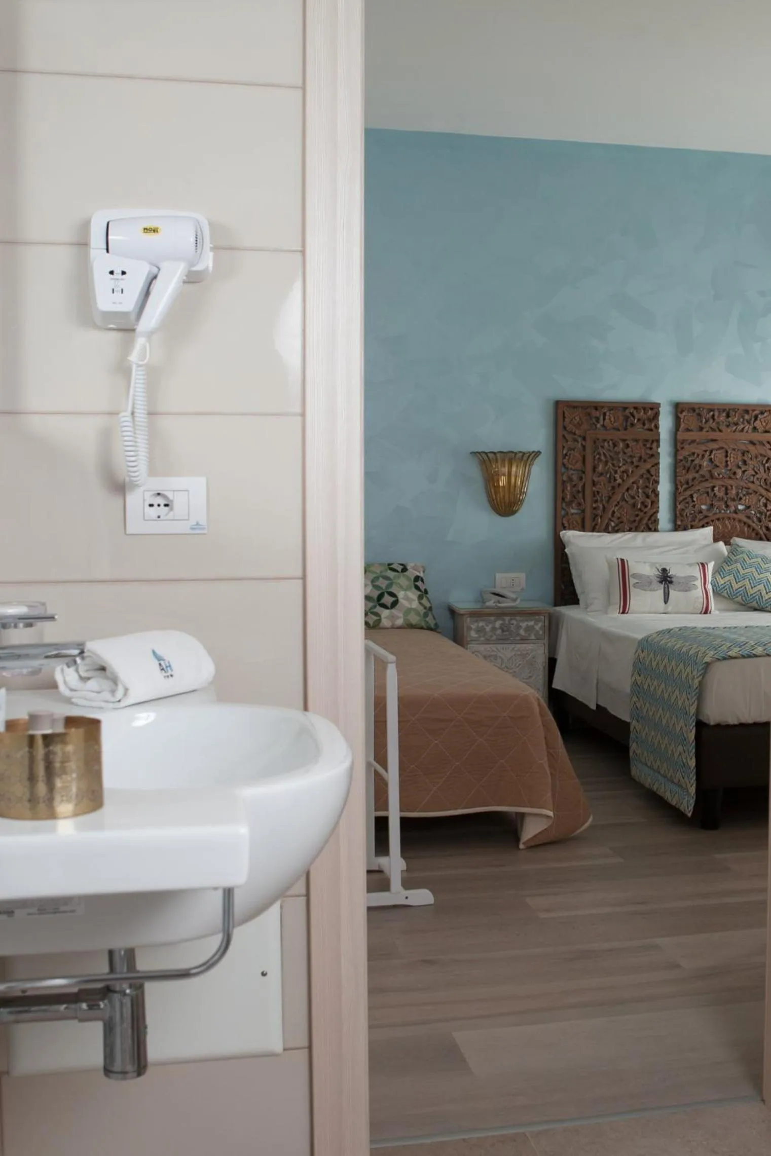 Shower, Bed in Hotel Albatros 3 Stelle Superior