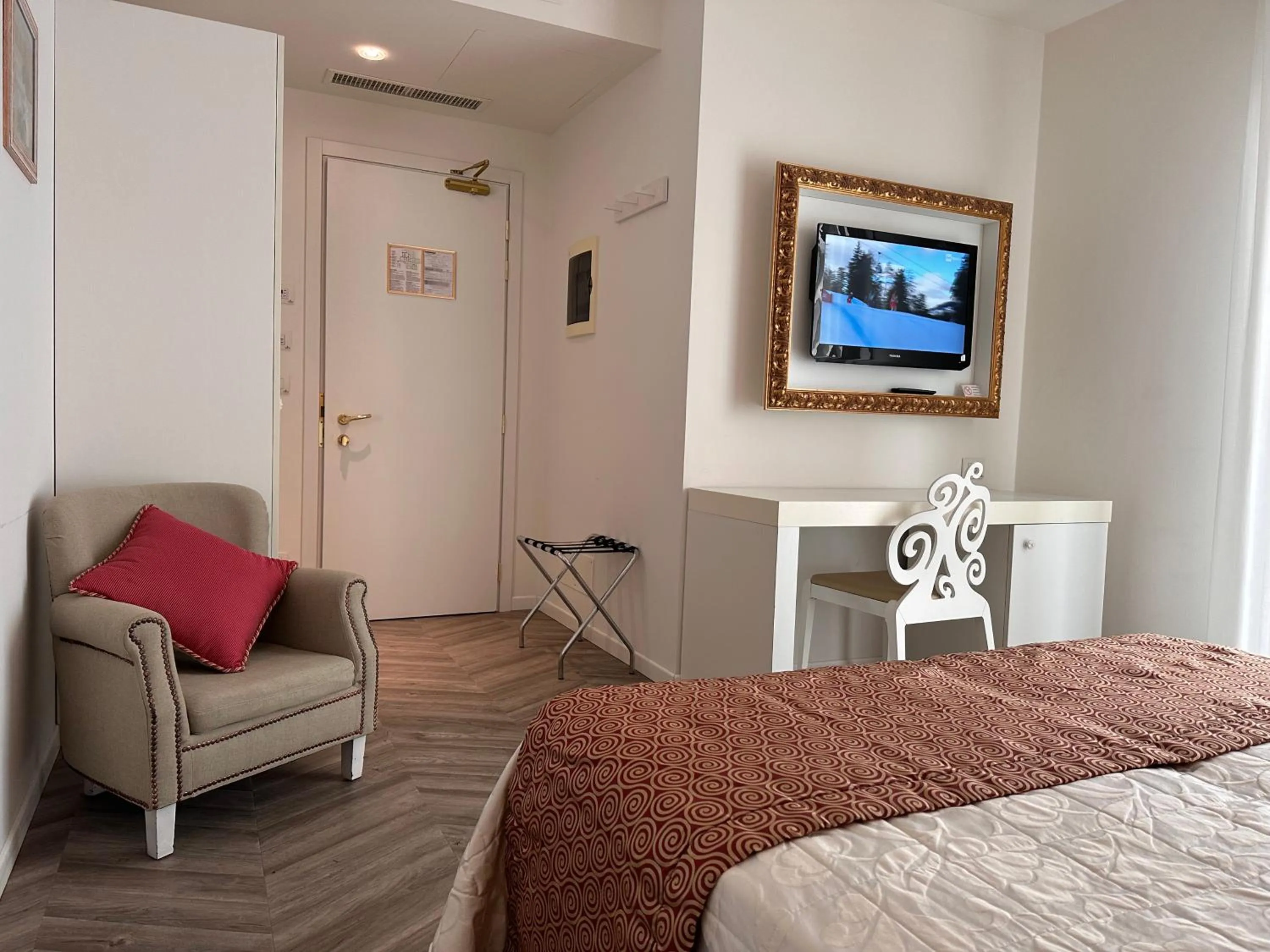 Bed in Hotel Albatros 3 Stelle Superior