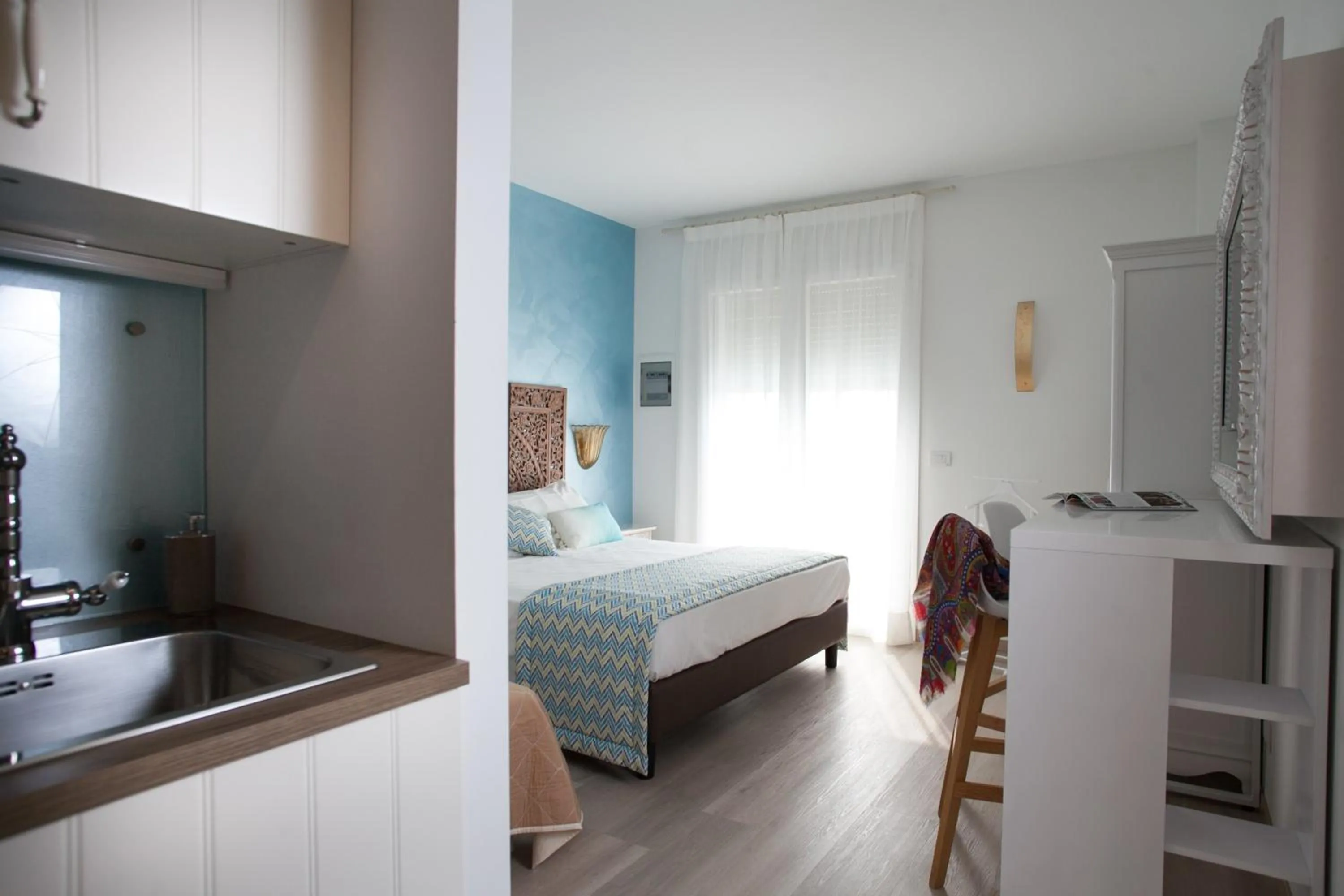 Kitchen or kitchenette, Bed in Hotel Albatros 3 Stelle Superior