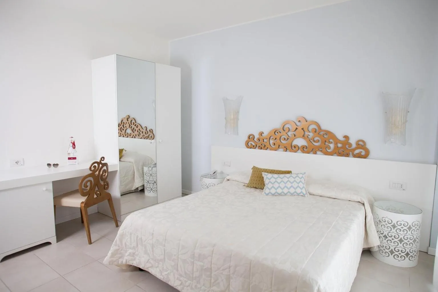 Bed in Hotel Albatros 3 Stelle Superior