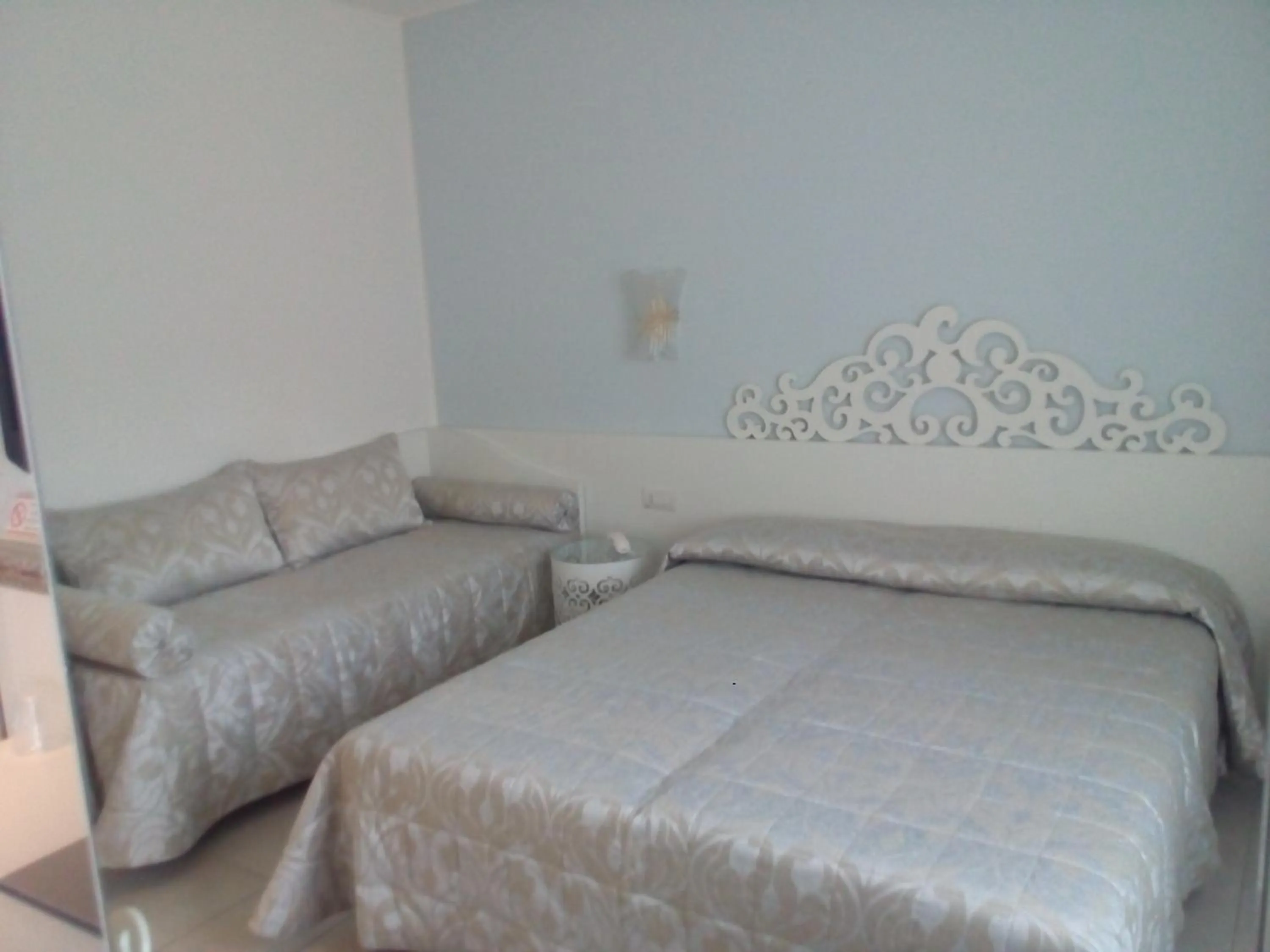 Shower, Bed in Hotel Albatros 3 Stelle Superior