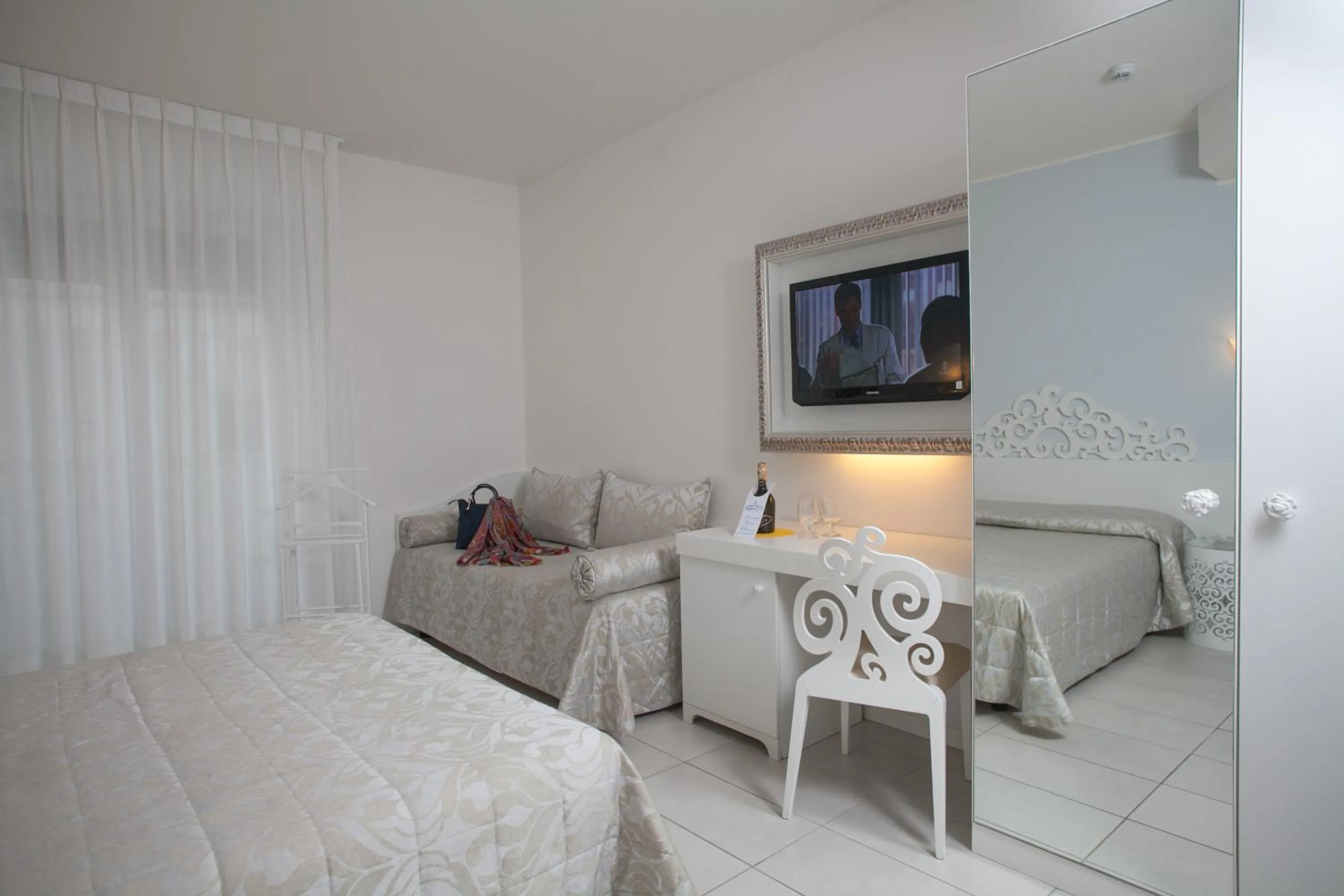 Bed in Hotel Albatros 3 Stelle Superior