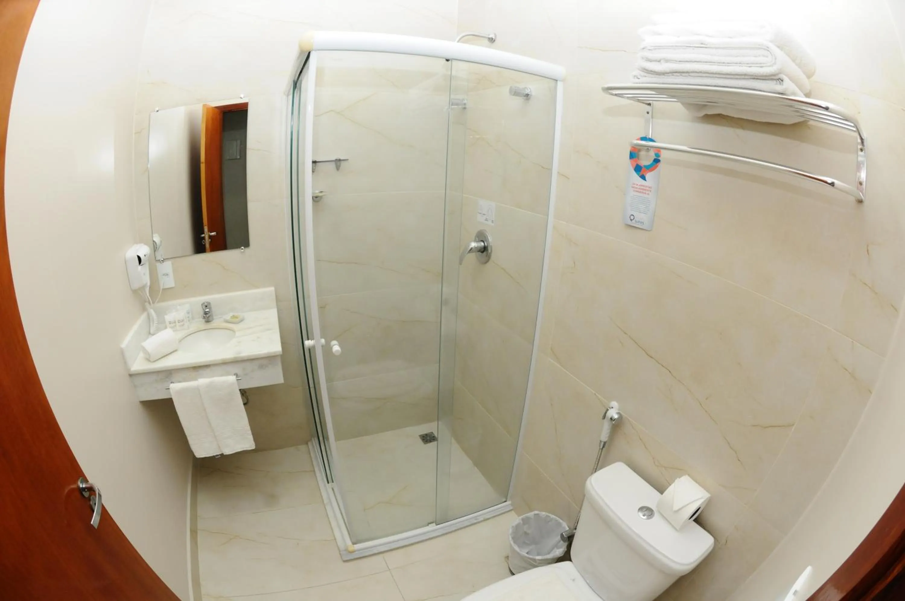 Toilet in Limeira Suítes