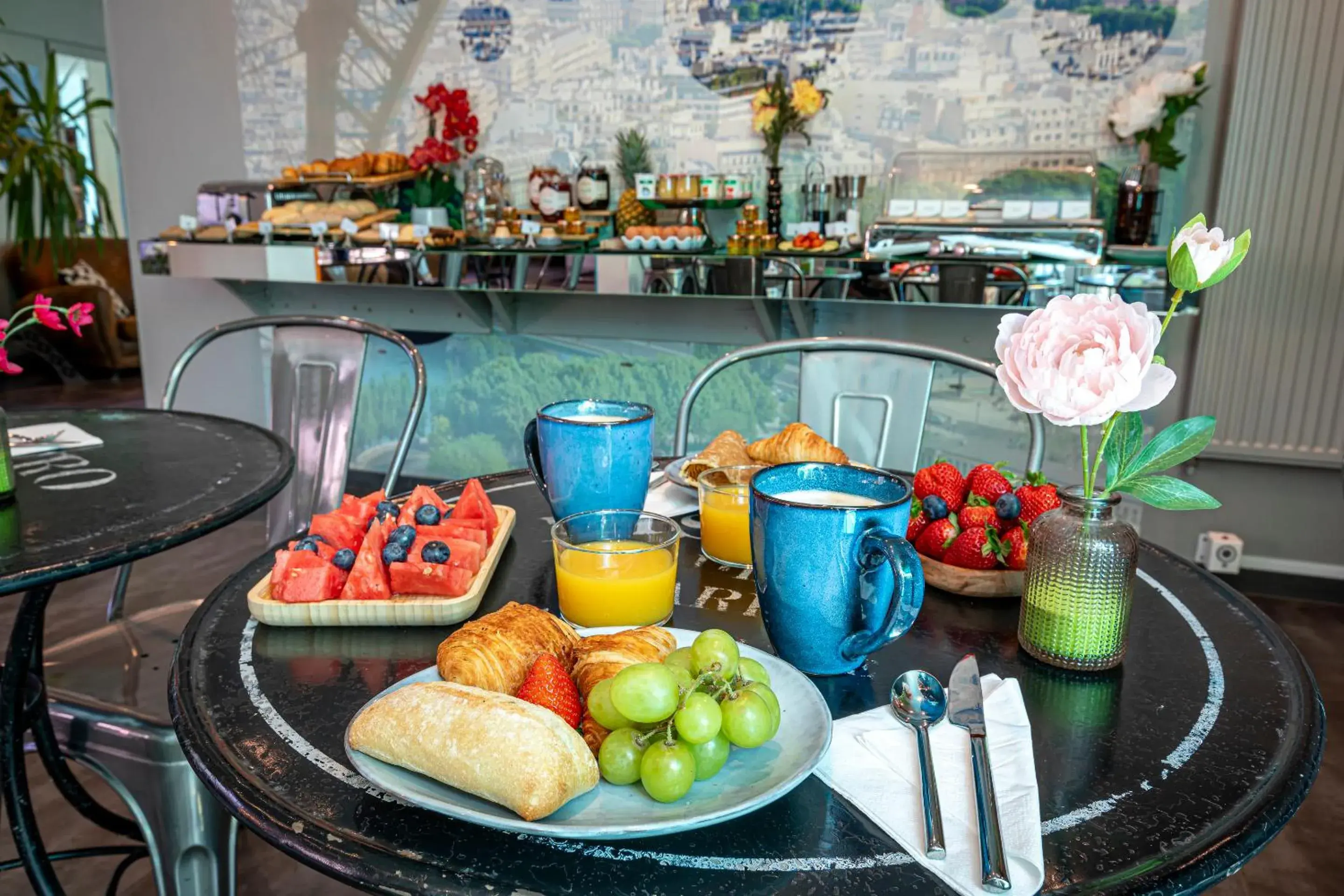 Breakfast in Hotel Alpha Paris Eiffel by Patrick Hayat Breakfast in Hotel Alpha Paris Eiffel by Patrick Hayat