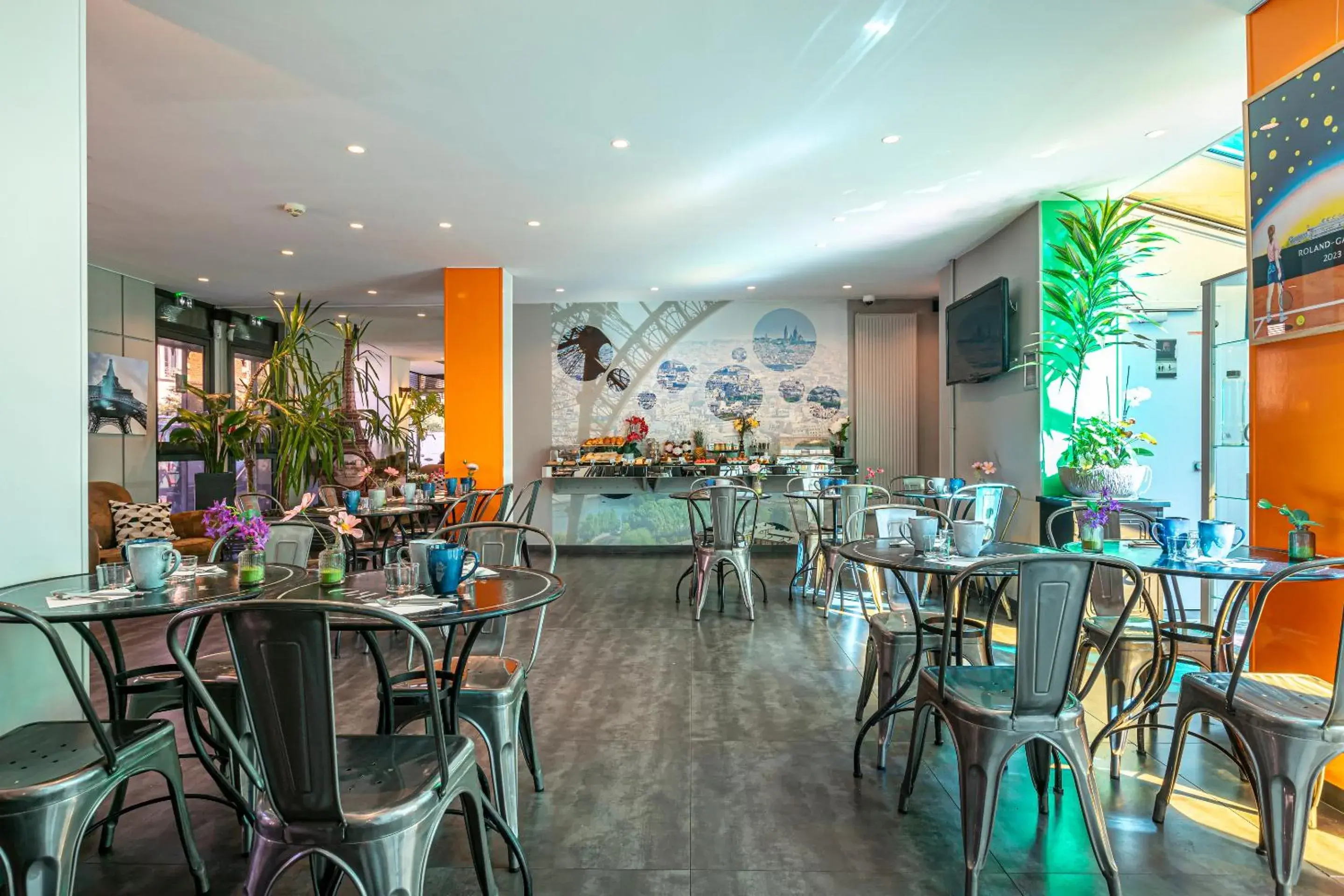 Restaurant/places to eat in Hotel Alpha Paris Eiffel by Patrick Hayat Restaurant/places to eat in Hotel Alpha Paris Eiffel by Patrick Hayat