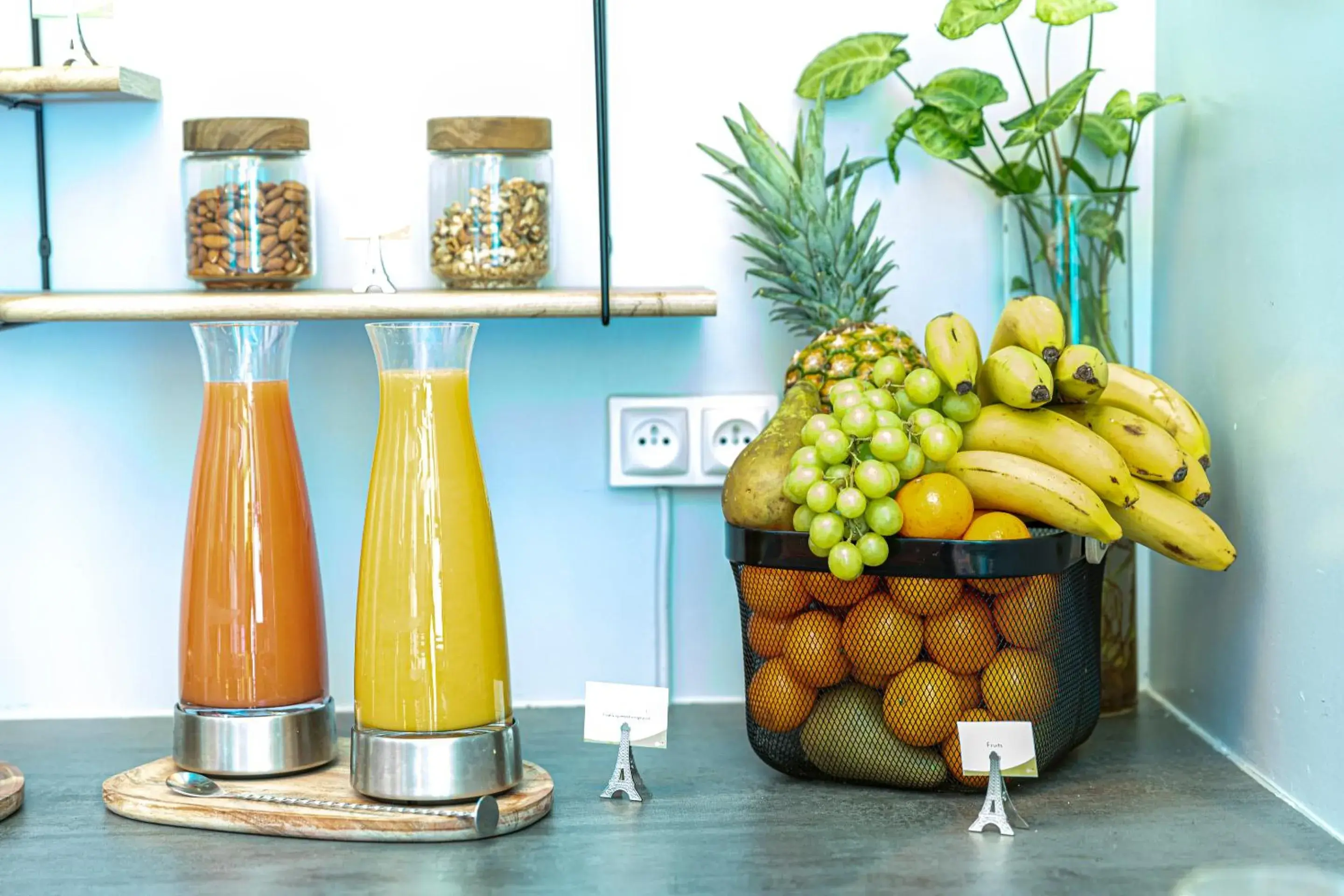 Food and drinks in Hotel Alpha Paris Eiffel by Patrick Hayat Food and drinks in Hotel Alpha Paris Eiffel by Patrick Hayat