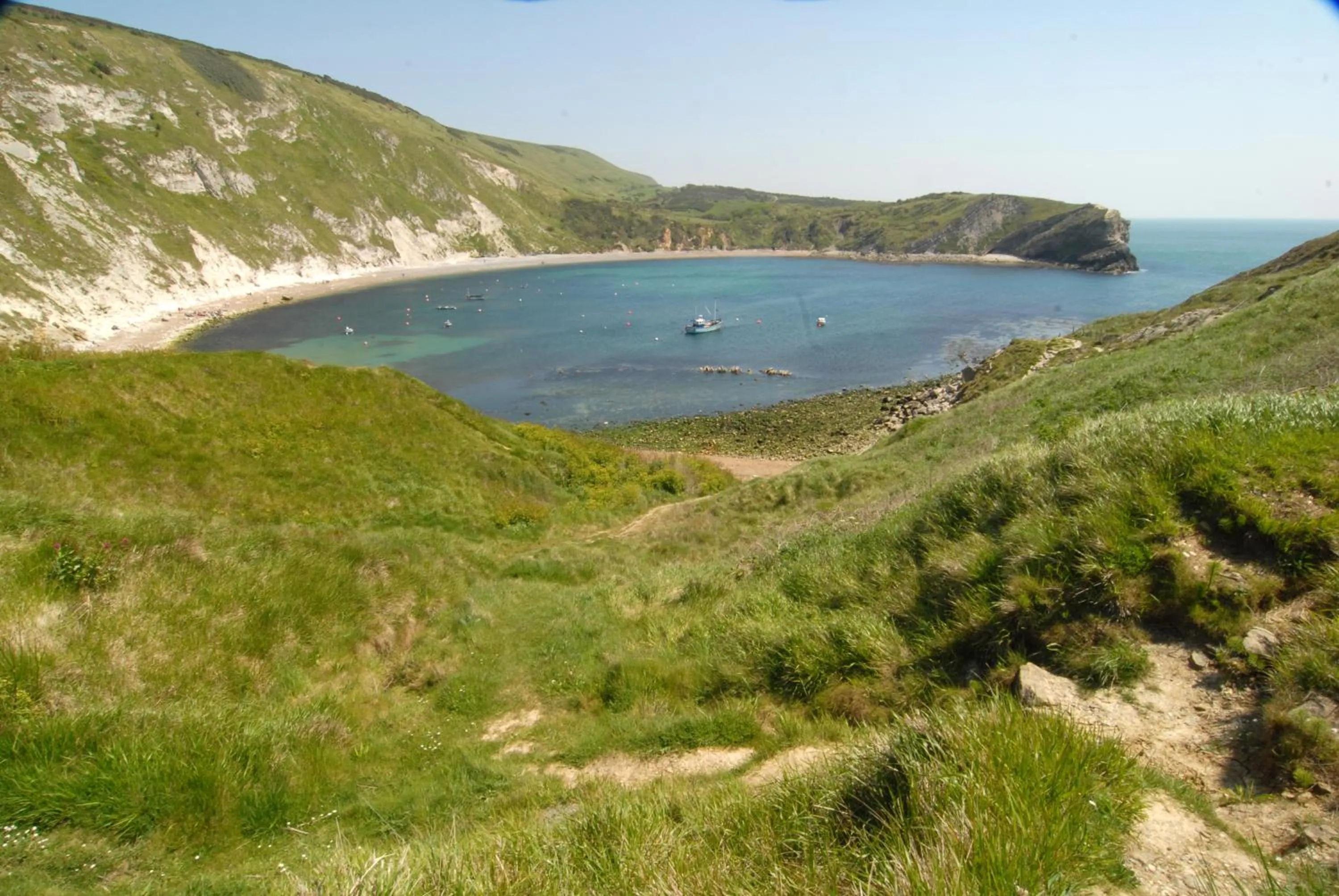 Area and facilities in Lulworth Cove Inn