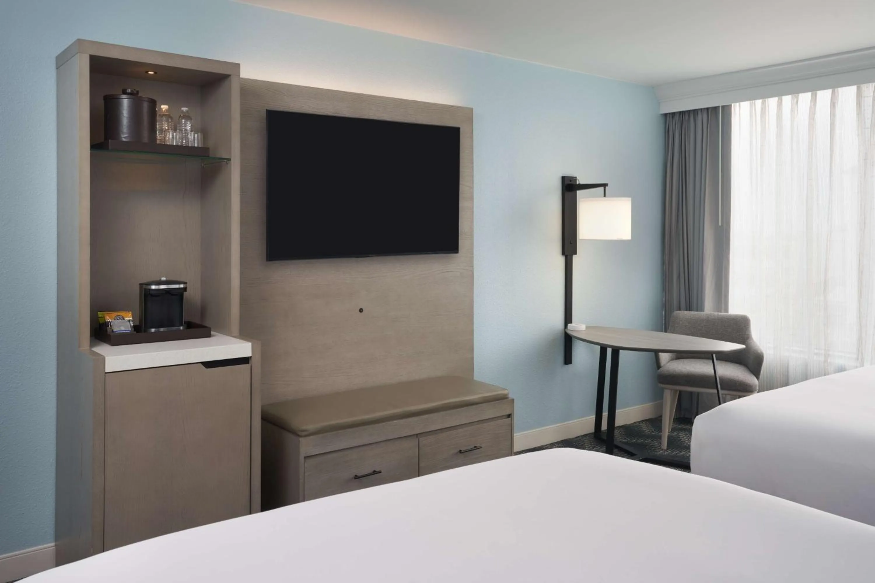 Bed in Hilton Cocoa Beach Oceanfront