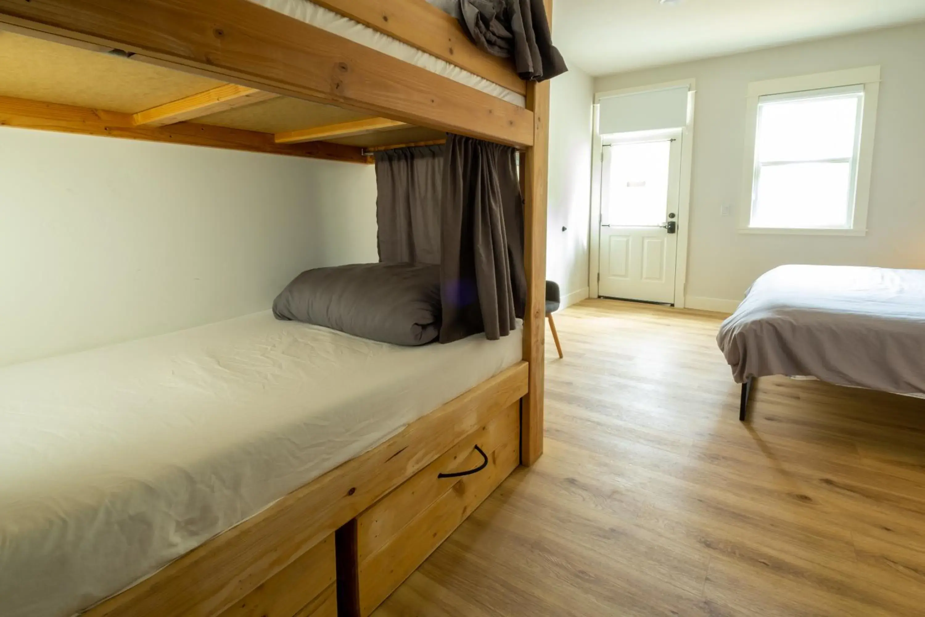 Deluxe Family Room in Eastside Guesthouse and Bivy Deluxe Family Room in Eastside Guesthouse and Bivy