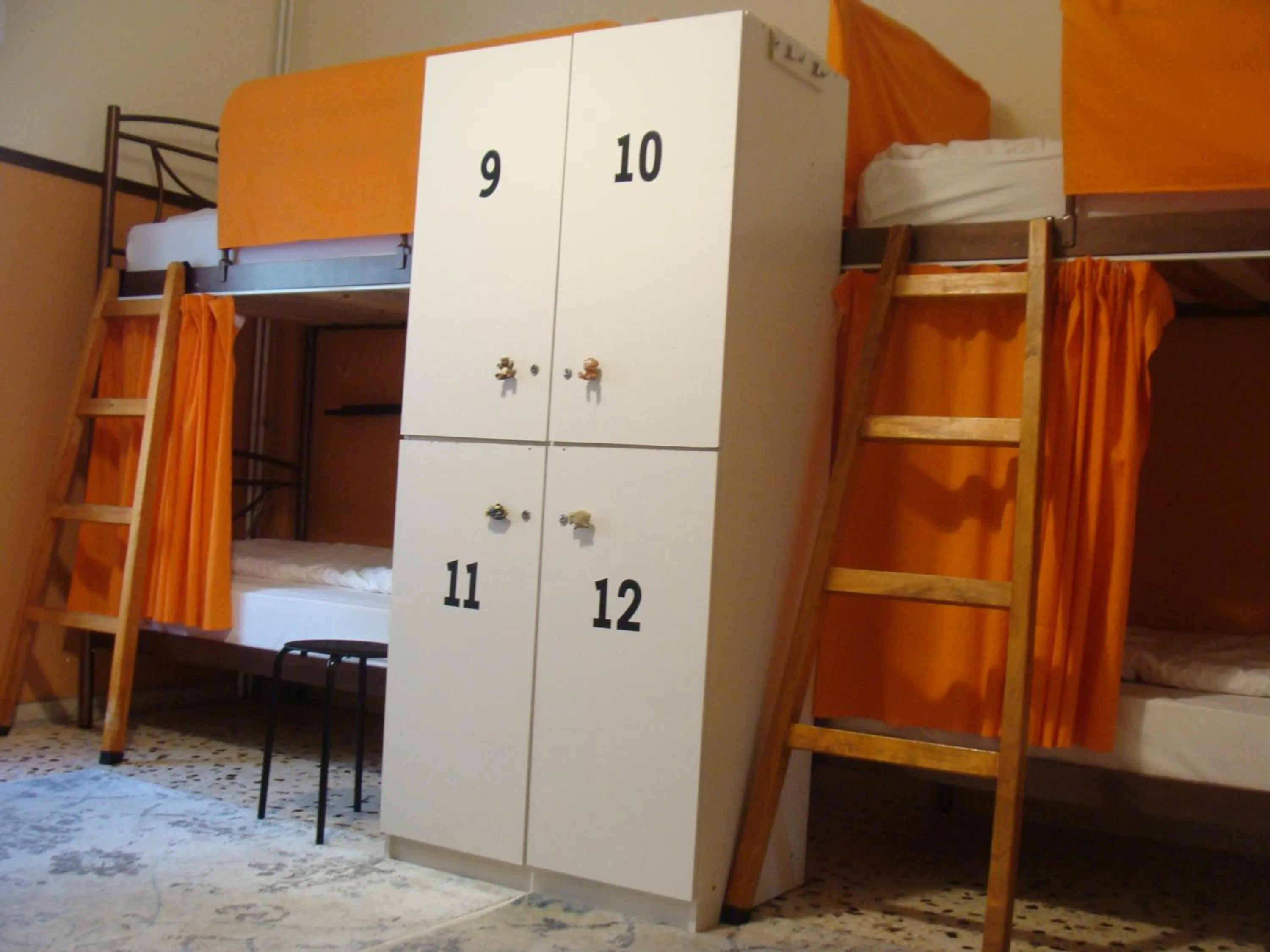 Bed in The Holy Rock - Hostel at meteora