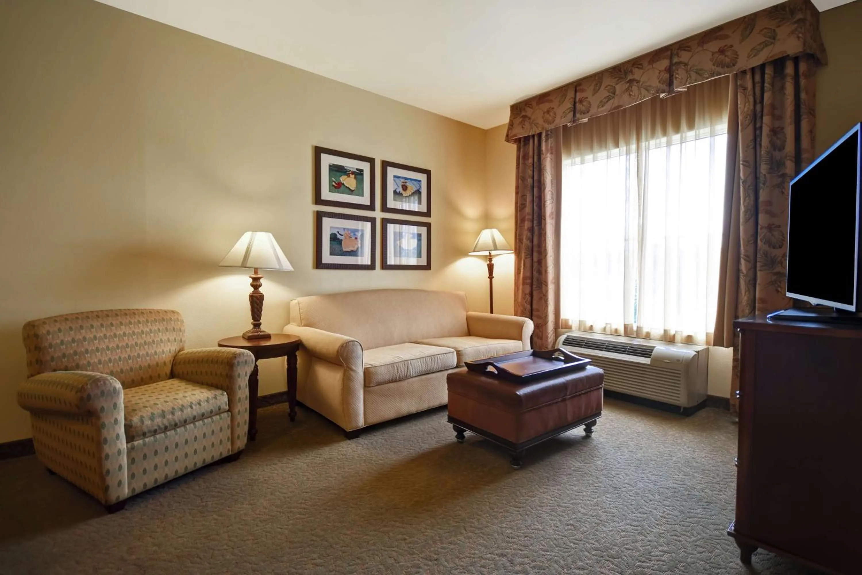 Bedroom in Homewood Suites by Hilton Charleston Airport/Convention Center