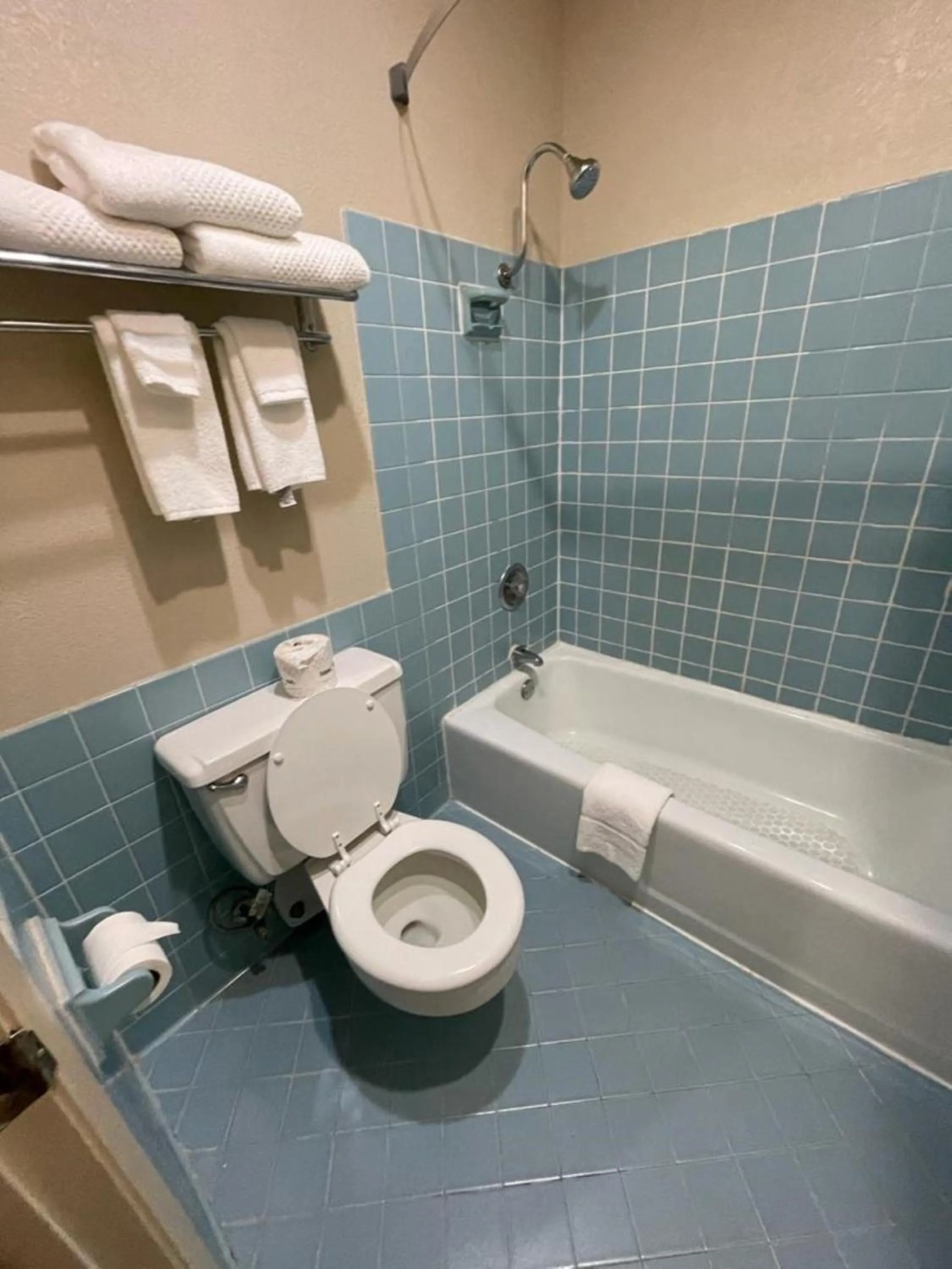 Knights Inn & Suites Emporia