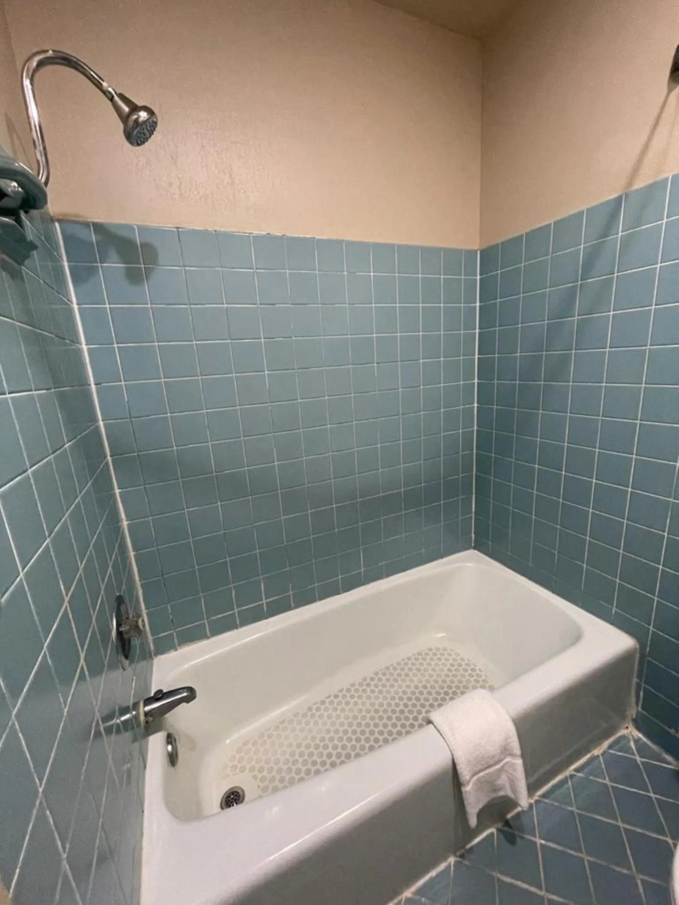 Knights Inn & Suites Emporia